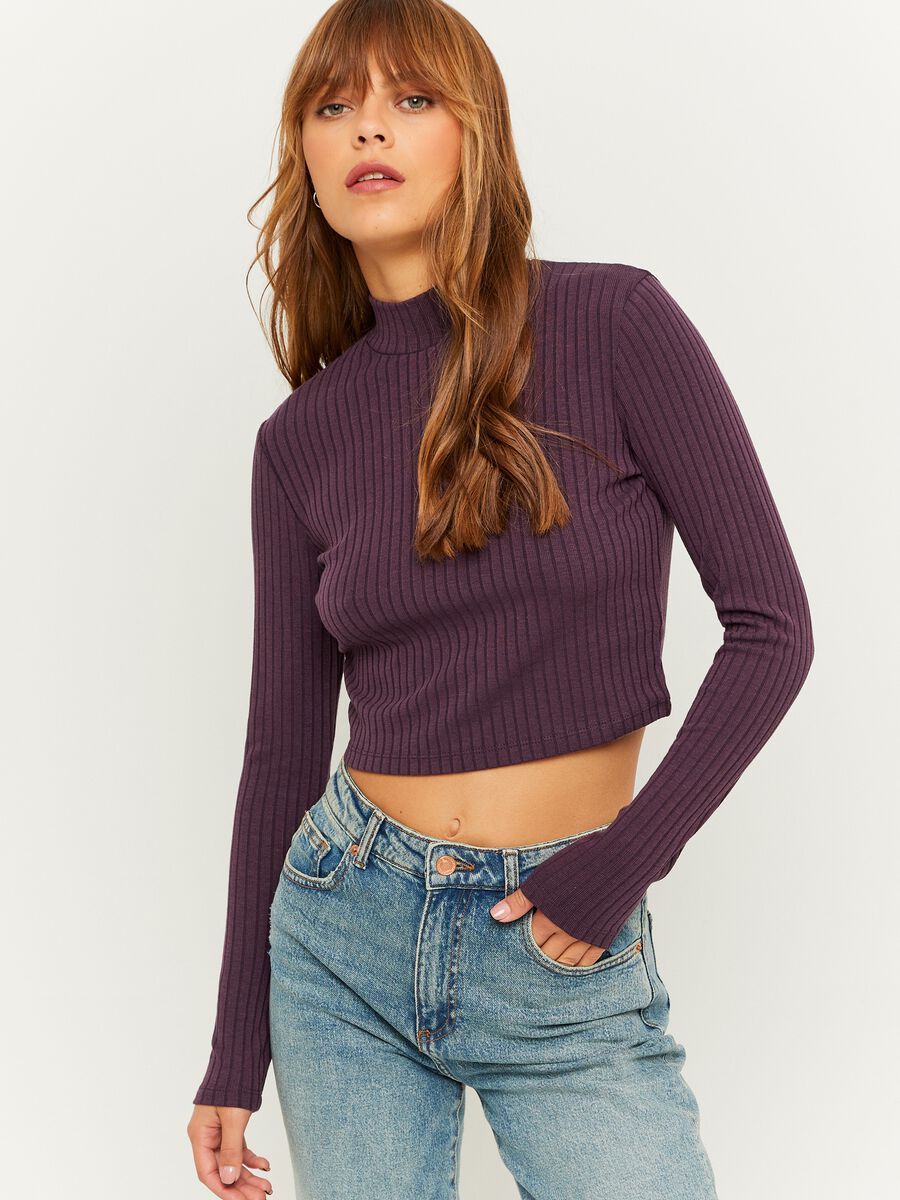 Cropped T-shirt with flat ribbing and mock neck_0