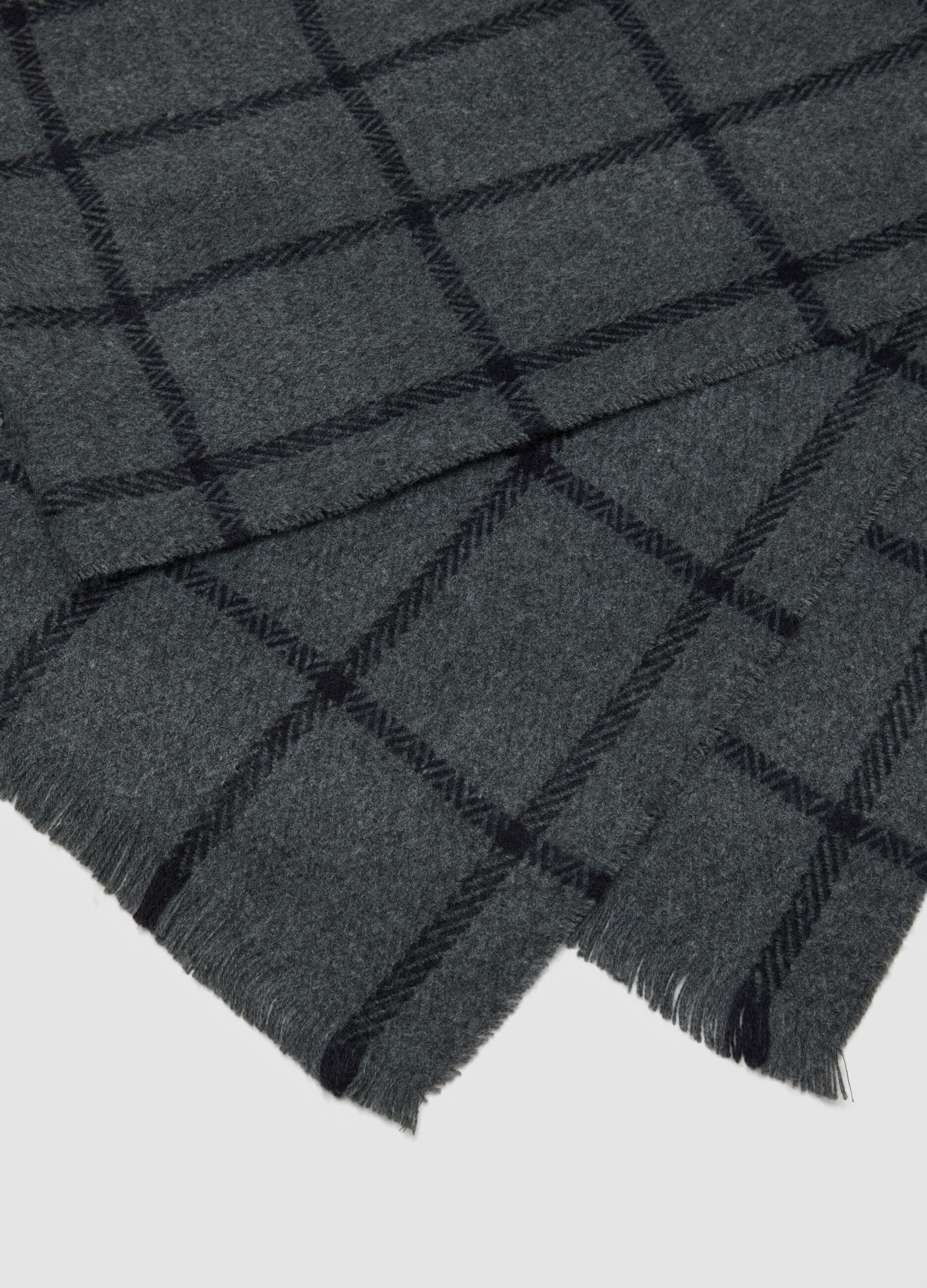 Dark Grey Checked Scarf with Fringes