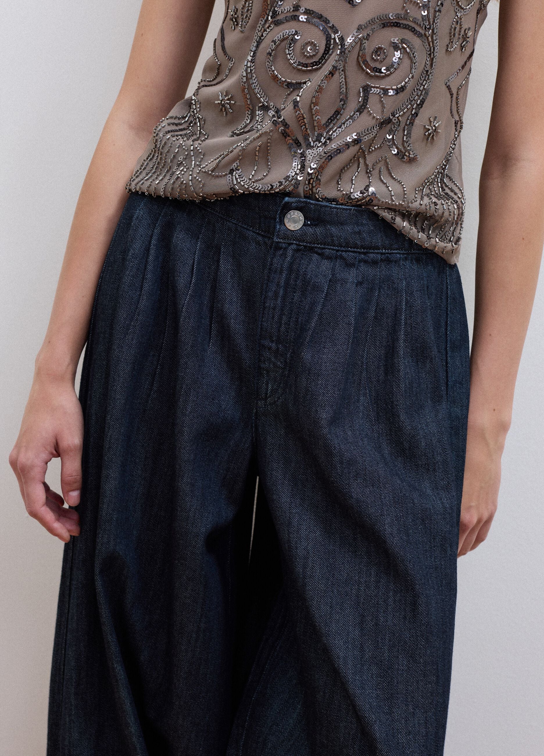 Blue pure cotton balloon-fit denim jeans