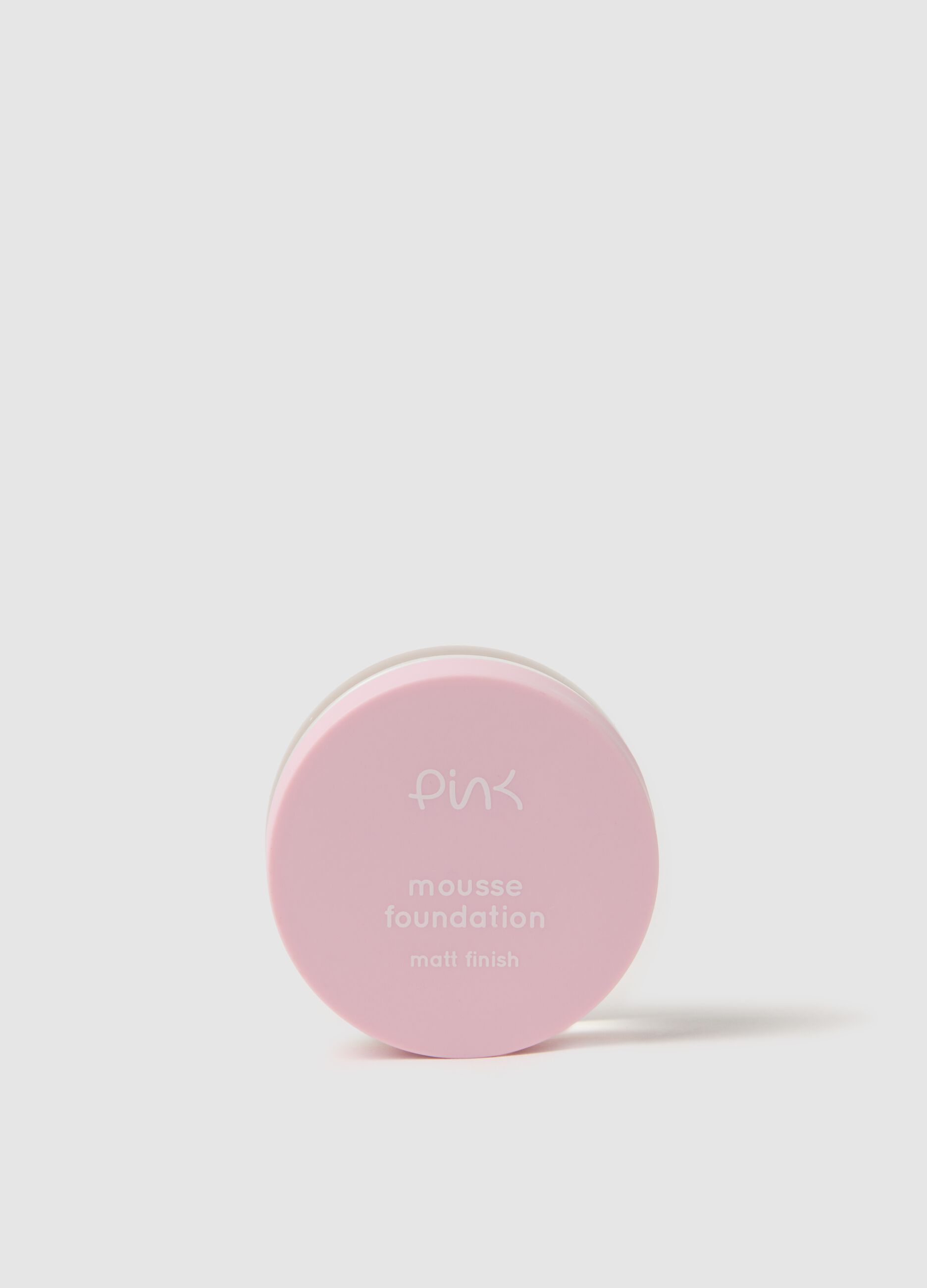 Pink mousse foundation 01