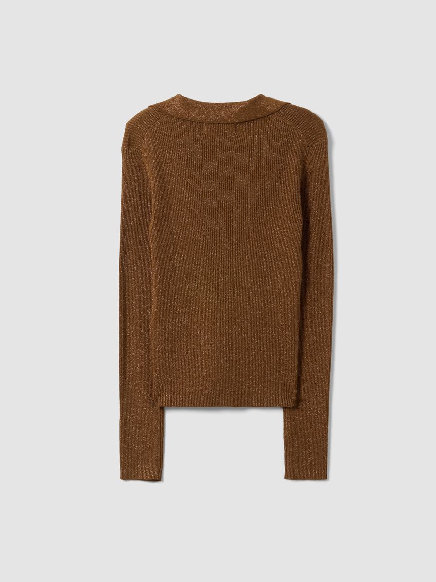 Camisola castanha canelada em mistura de viscose com gola polo_6