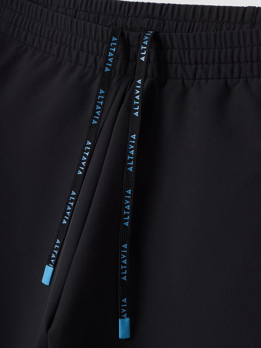 Cal&ccedil;as de running pretas em tecido el&aacute;stico Easy Dry ALTAVIA_7