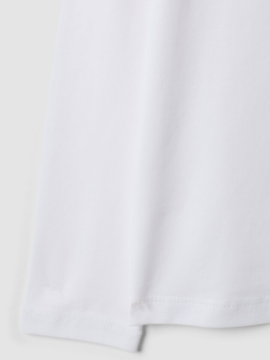 Wei&szlig;es Langarm-T-Shirt aus Stretch-Baumwolle_3