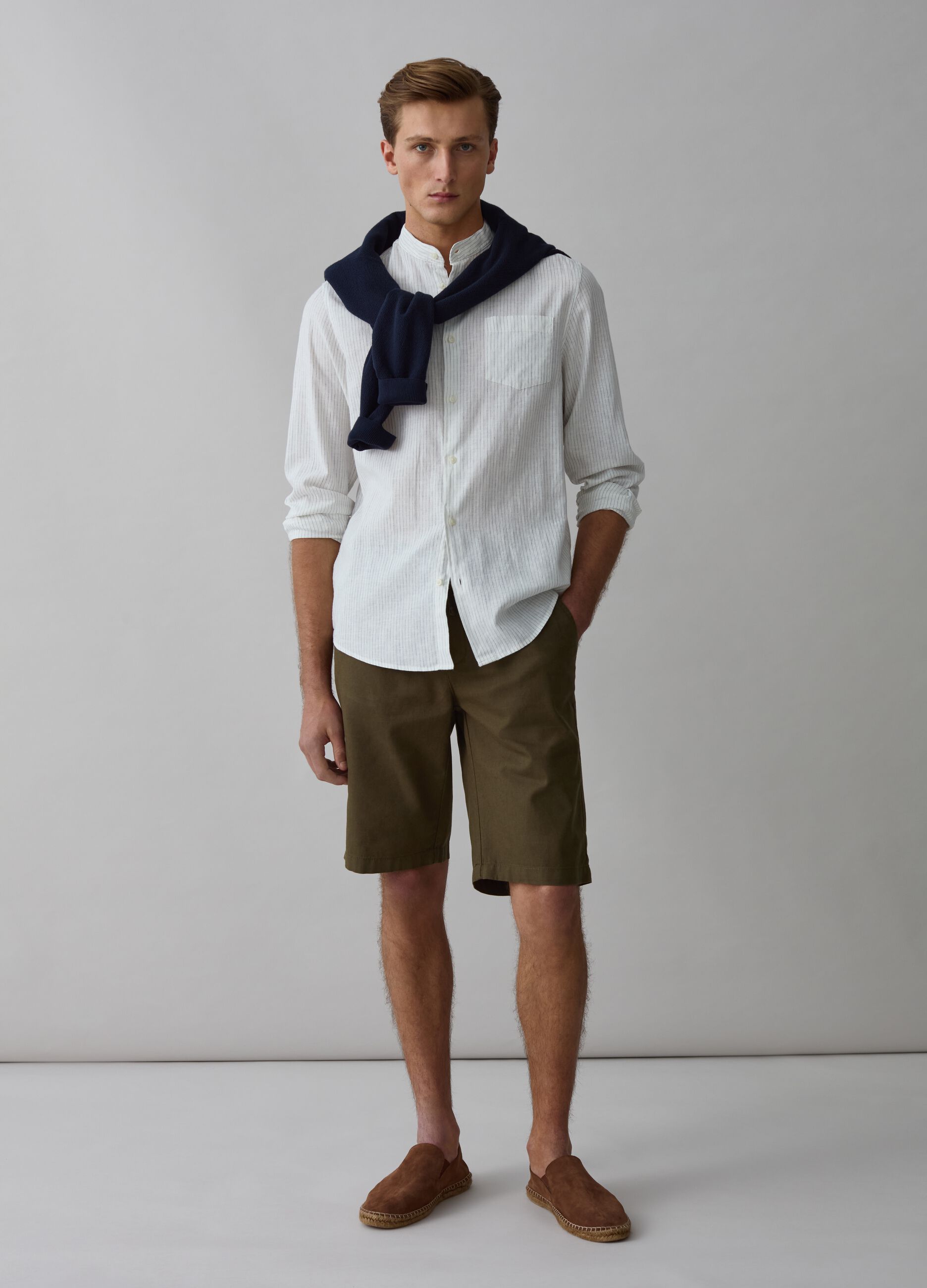 Chino Bermuda shorts in linen and cotton with drawstring