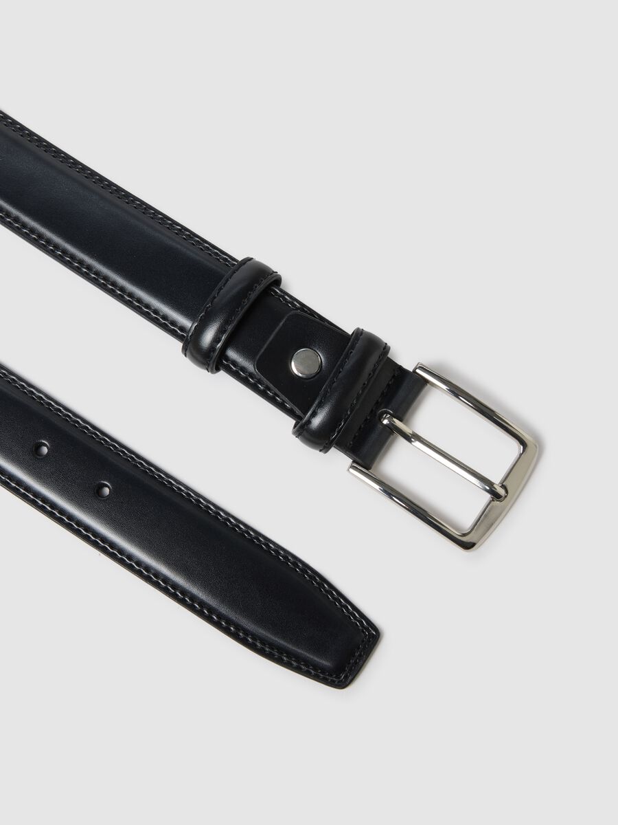 Black genuine leather belt with sturdy buckle_1