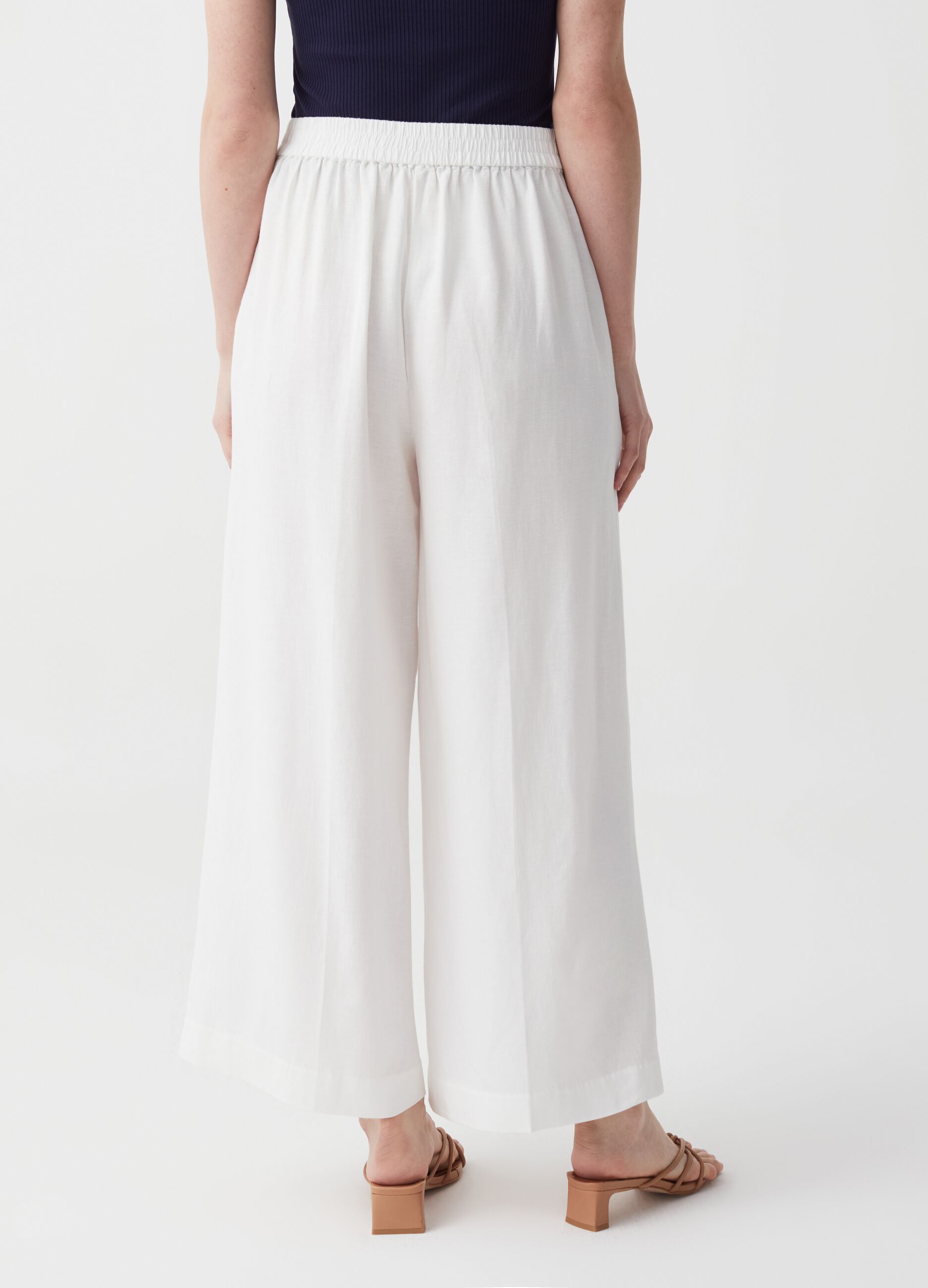 Wide leg trousers in linen and viscose