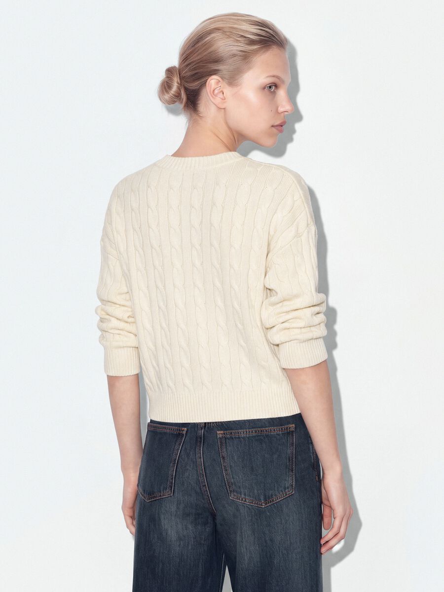 White pure-cotton cable-knit jumper with croissant embroidery_3