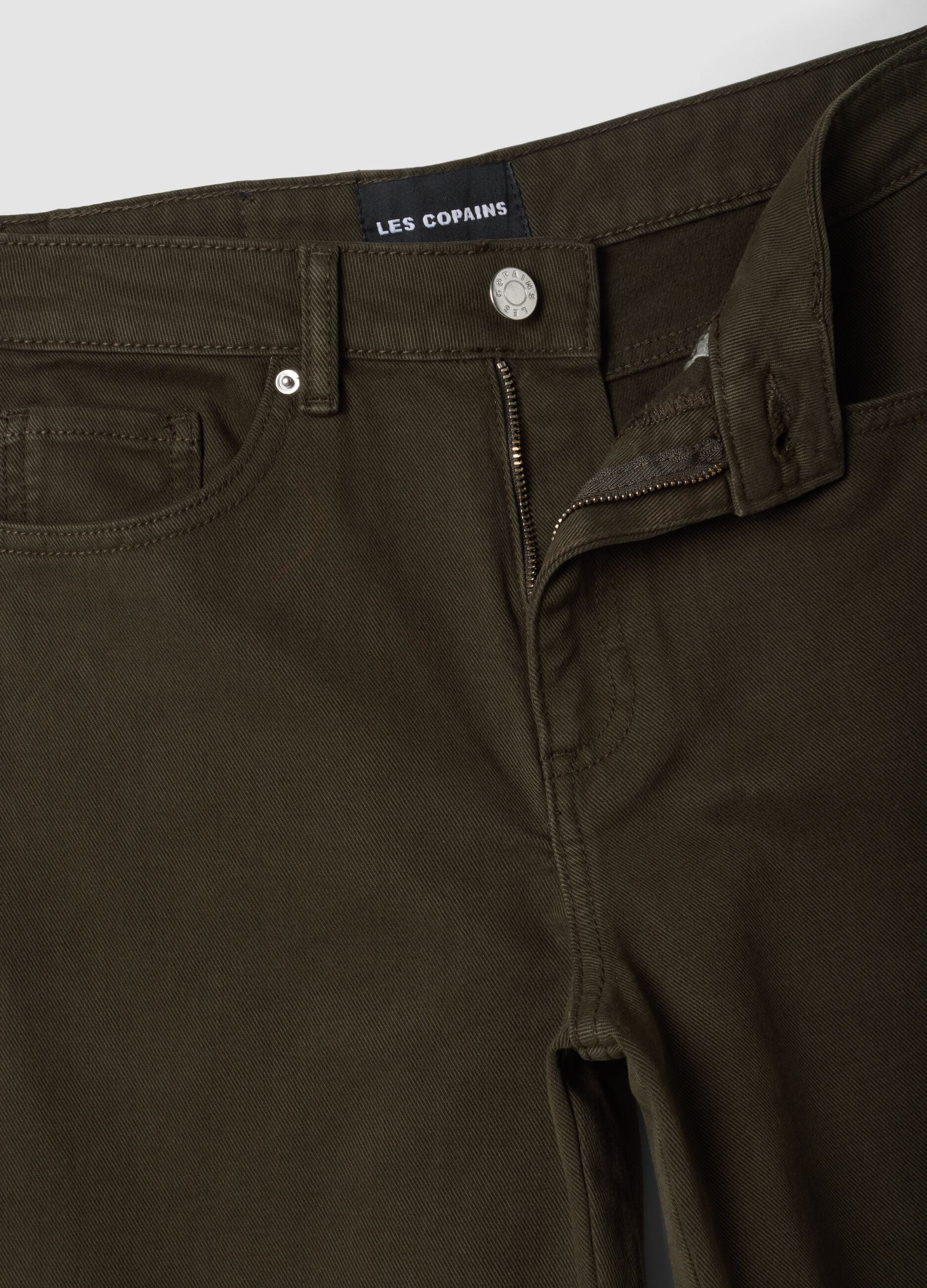 Jeans castanhos wide leg em algod&atilde;o puro