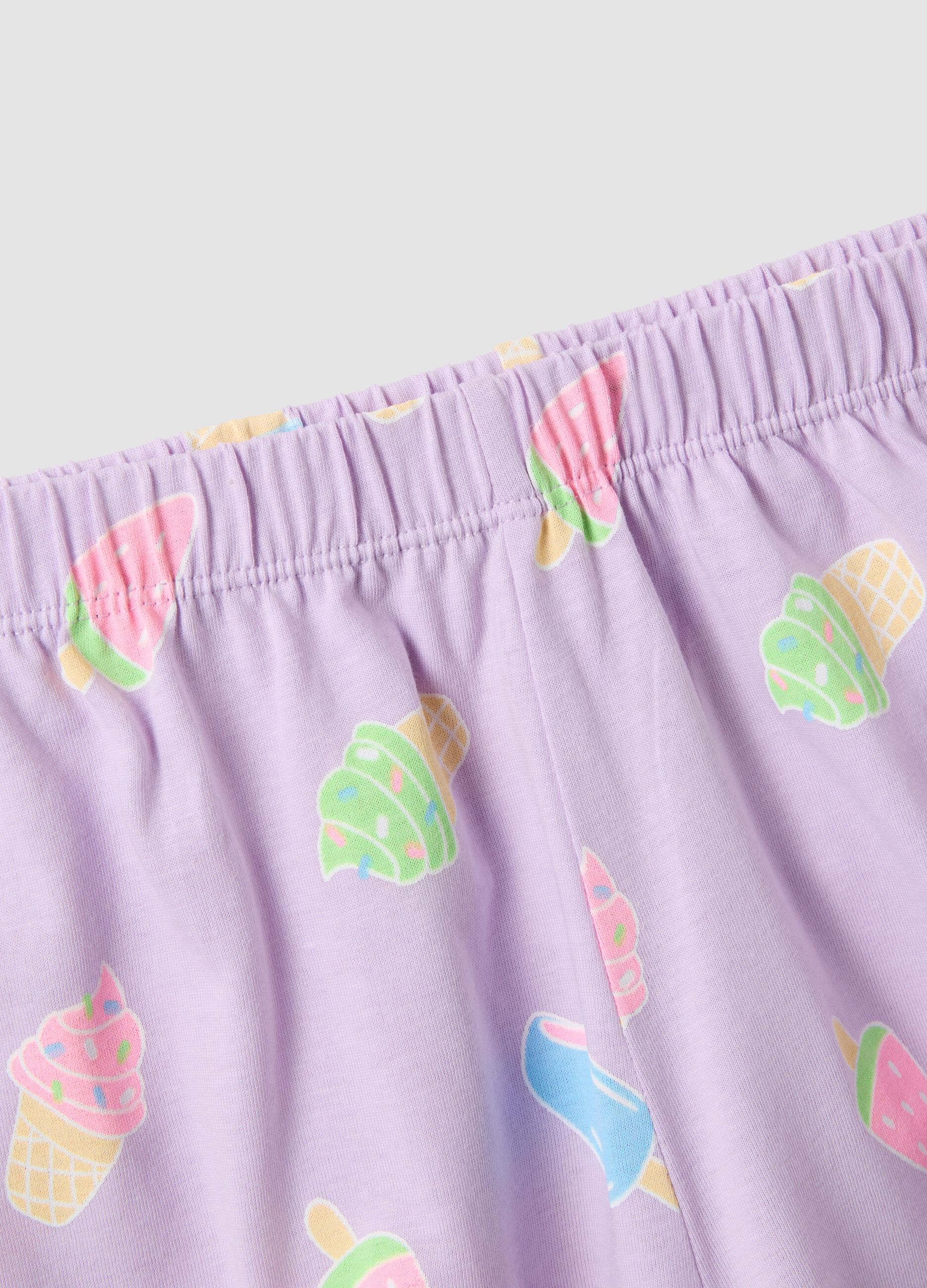 Purple organic cotton pyjamas with all-over print