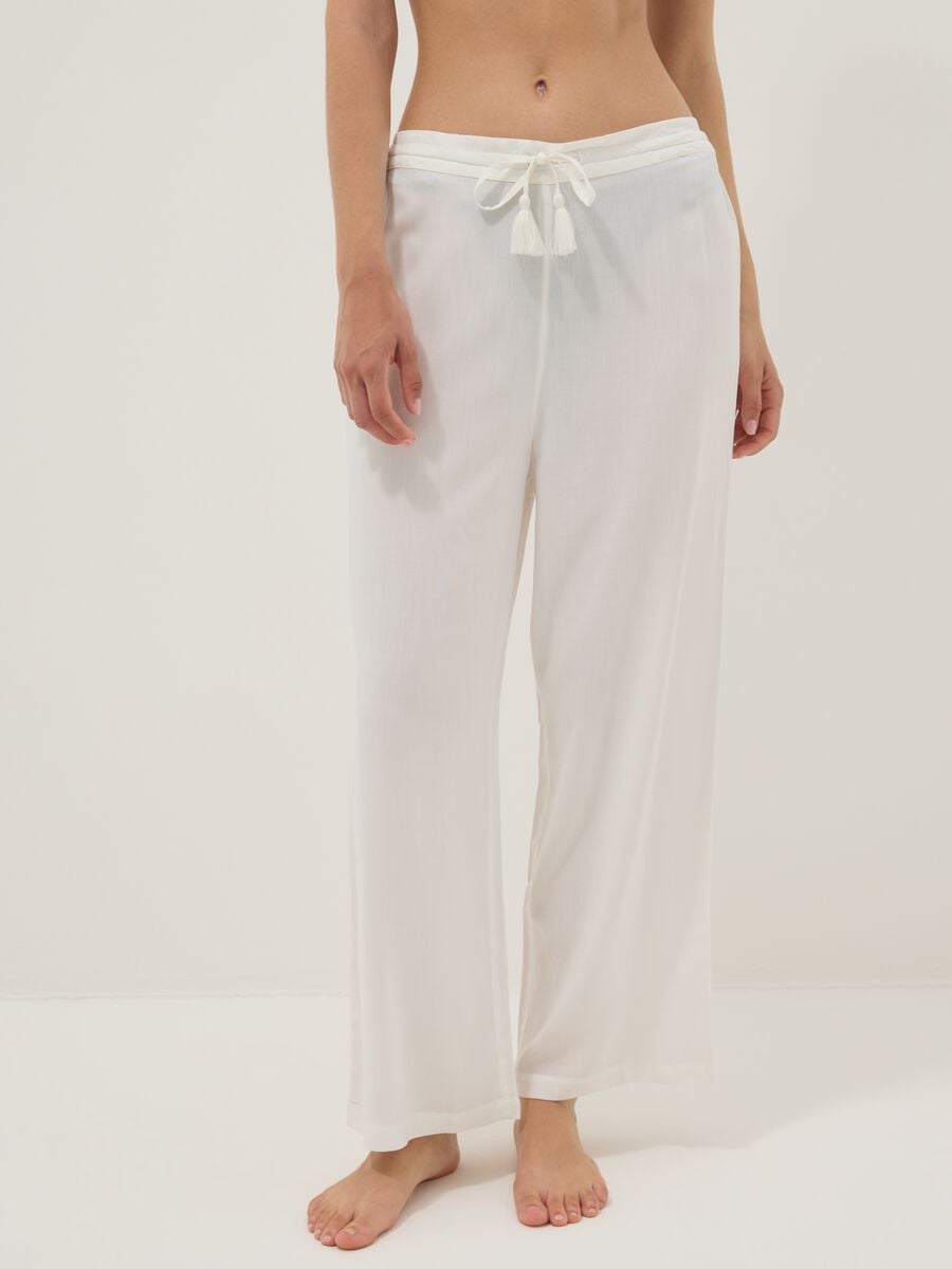 Lange Hose aus reiner Viskose in Weiss_1