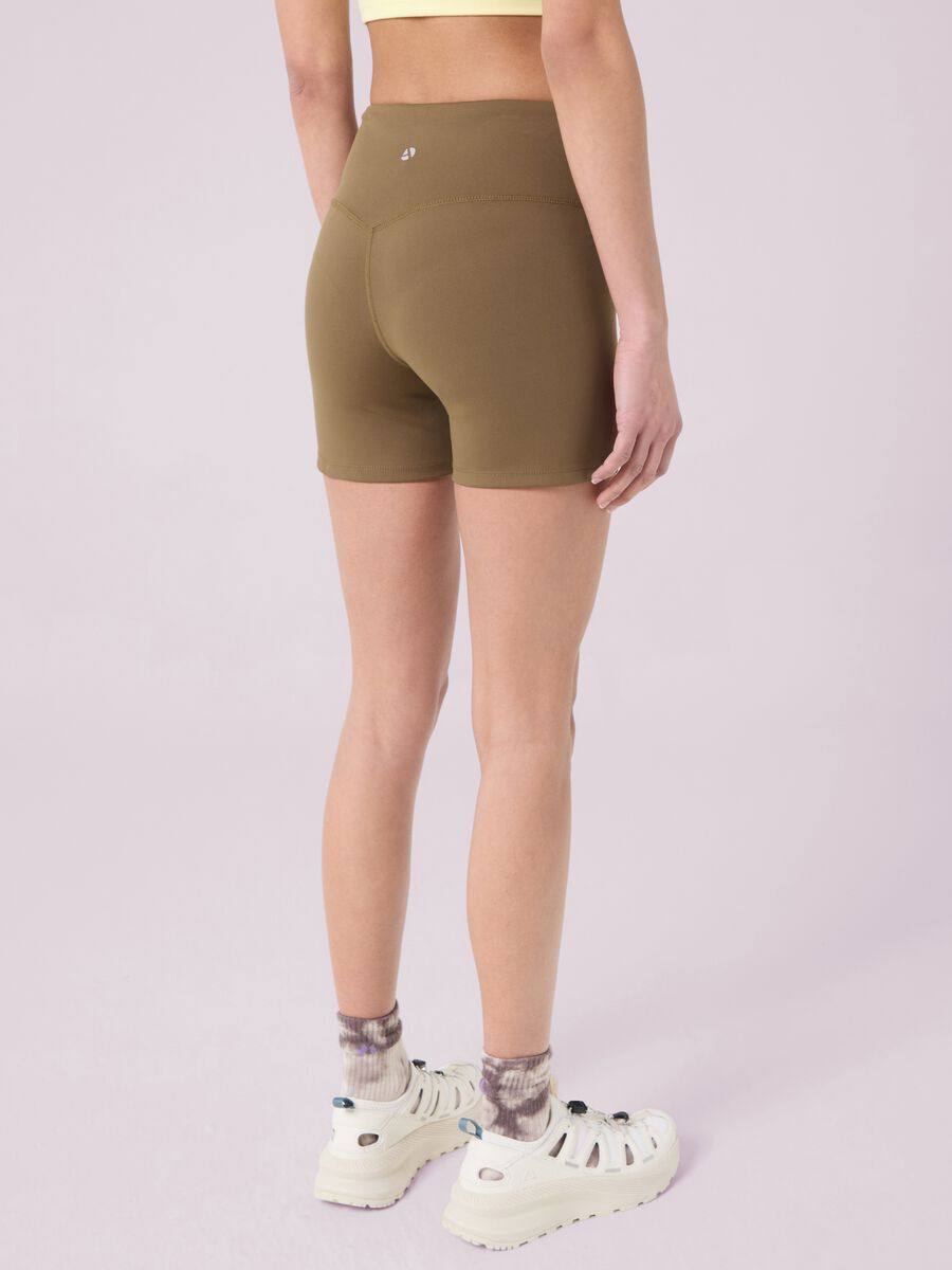 ALTAVIA STUDIO technical fabric shorts_2