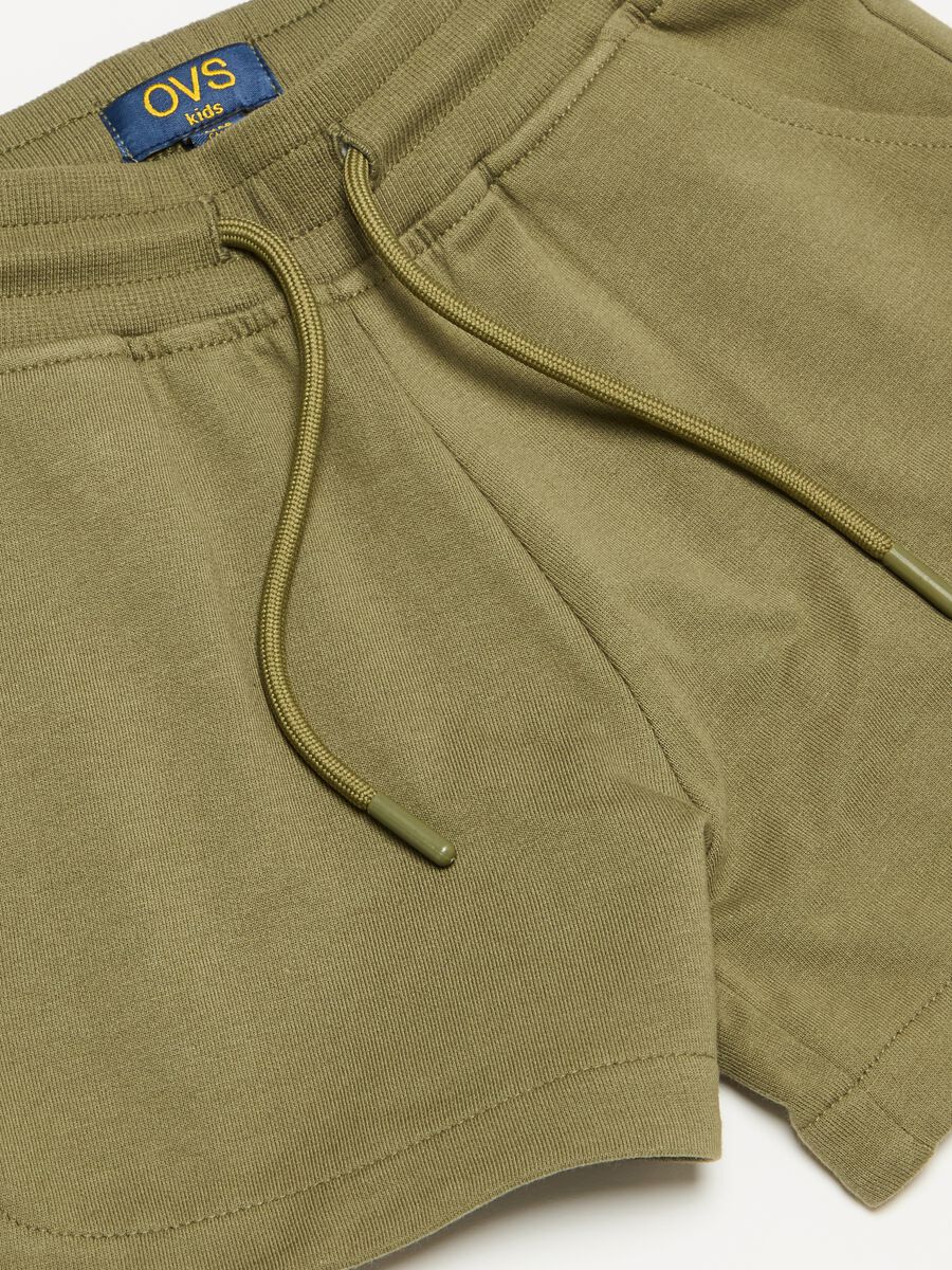 Fleece shorts with drawstring_2