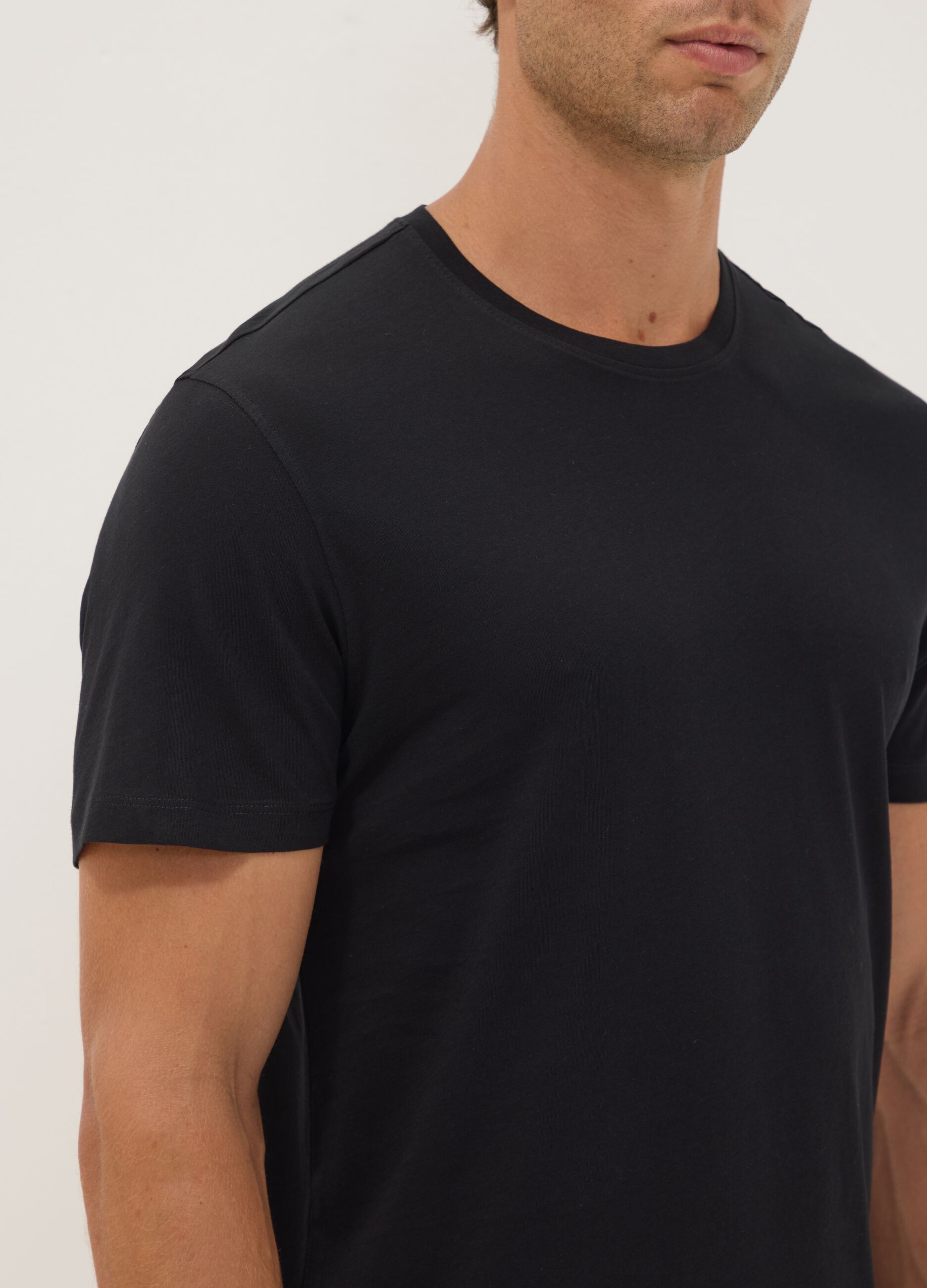 Two-pack of black crew-neck T-shirts in pure extra-fine cotton