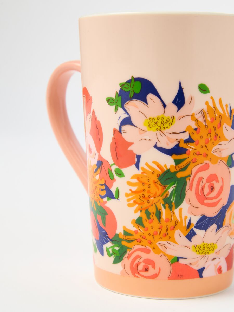 Cup with floral Mother’s Day motif_2