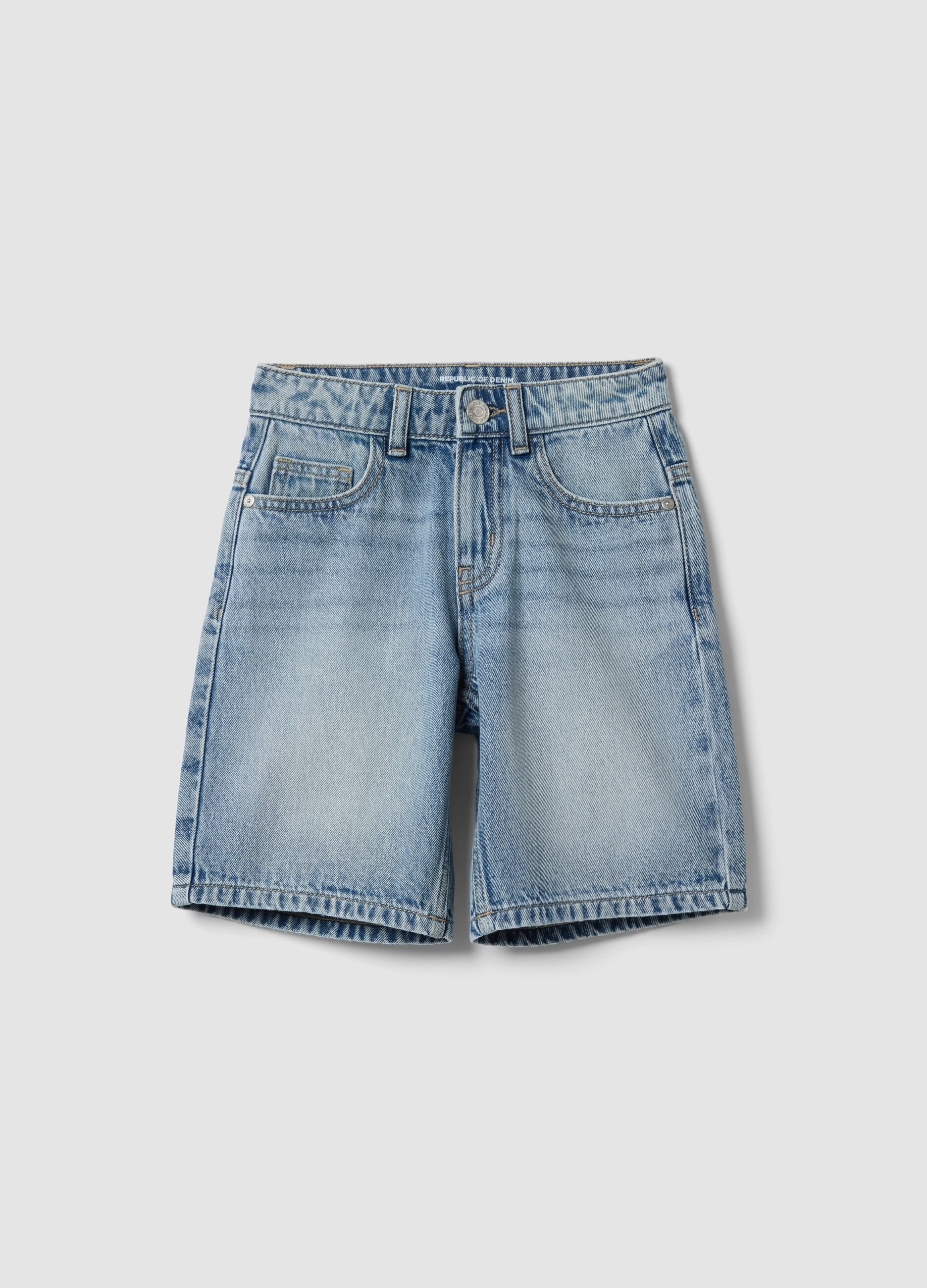 Boys&rsquo; blue denim shorts in pure cotton, regular fit