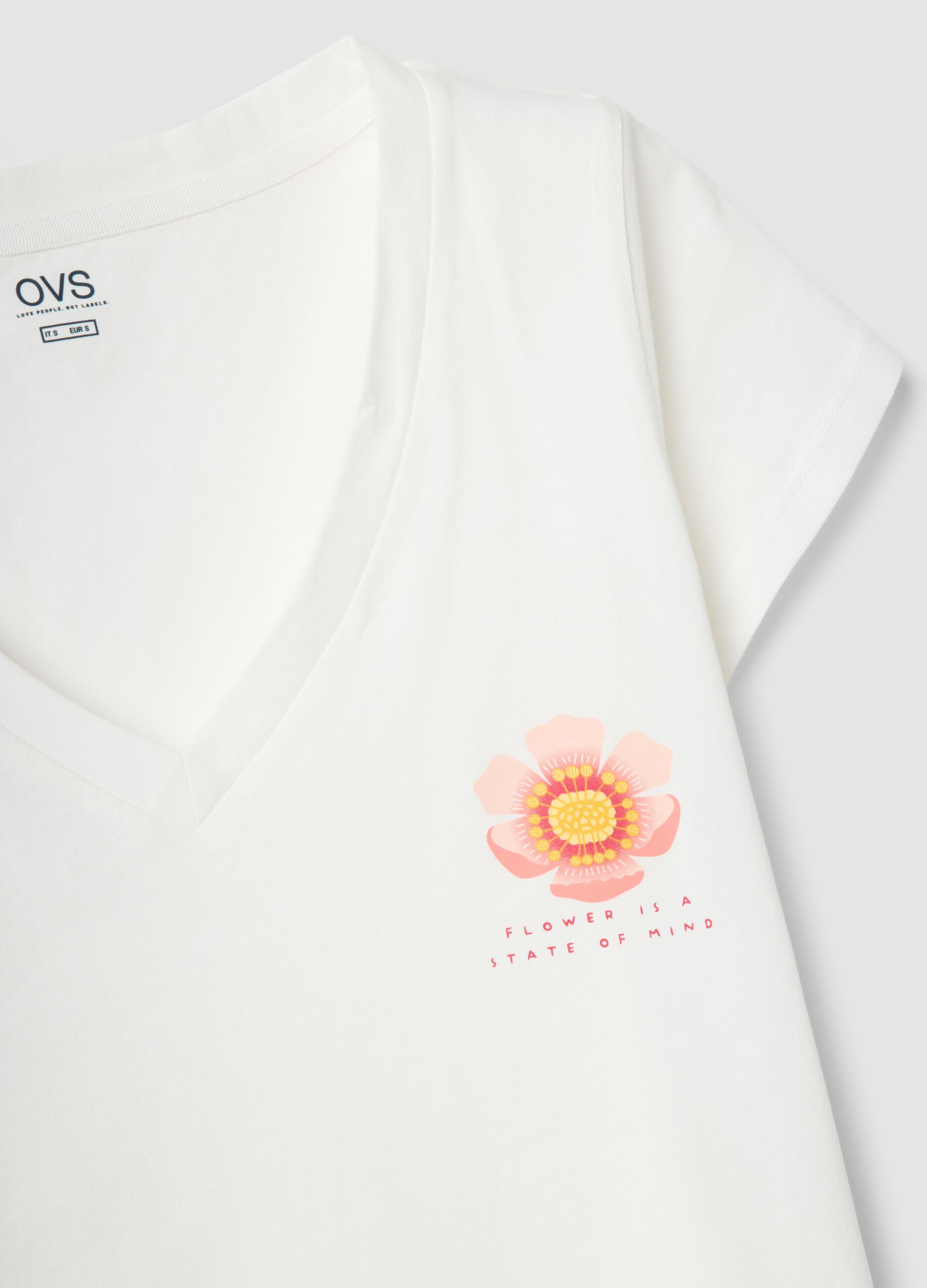 White pure cotton V-neck regular fit pajama shirt