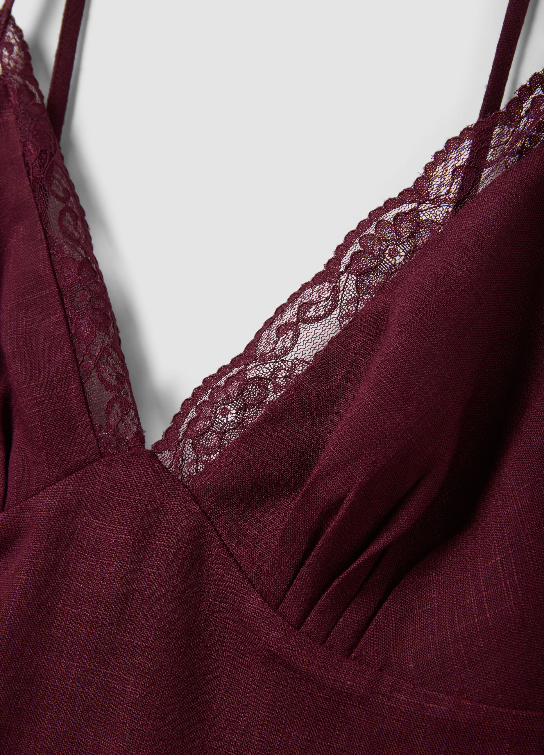 Burgundy viscose-linen blend lace top, regular fit