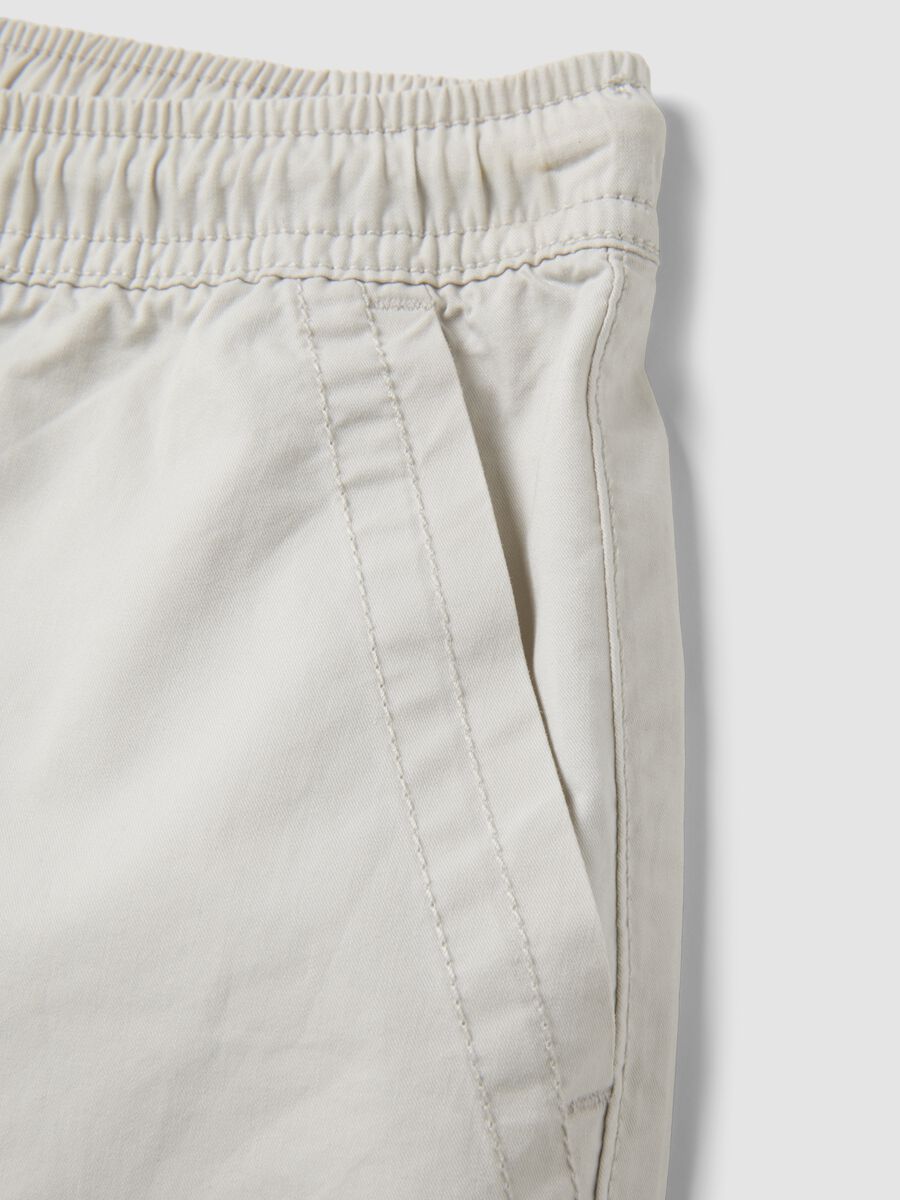 Beige pure cotton shorts with elasticated waistband_3