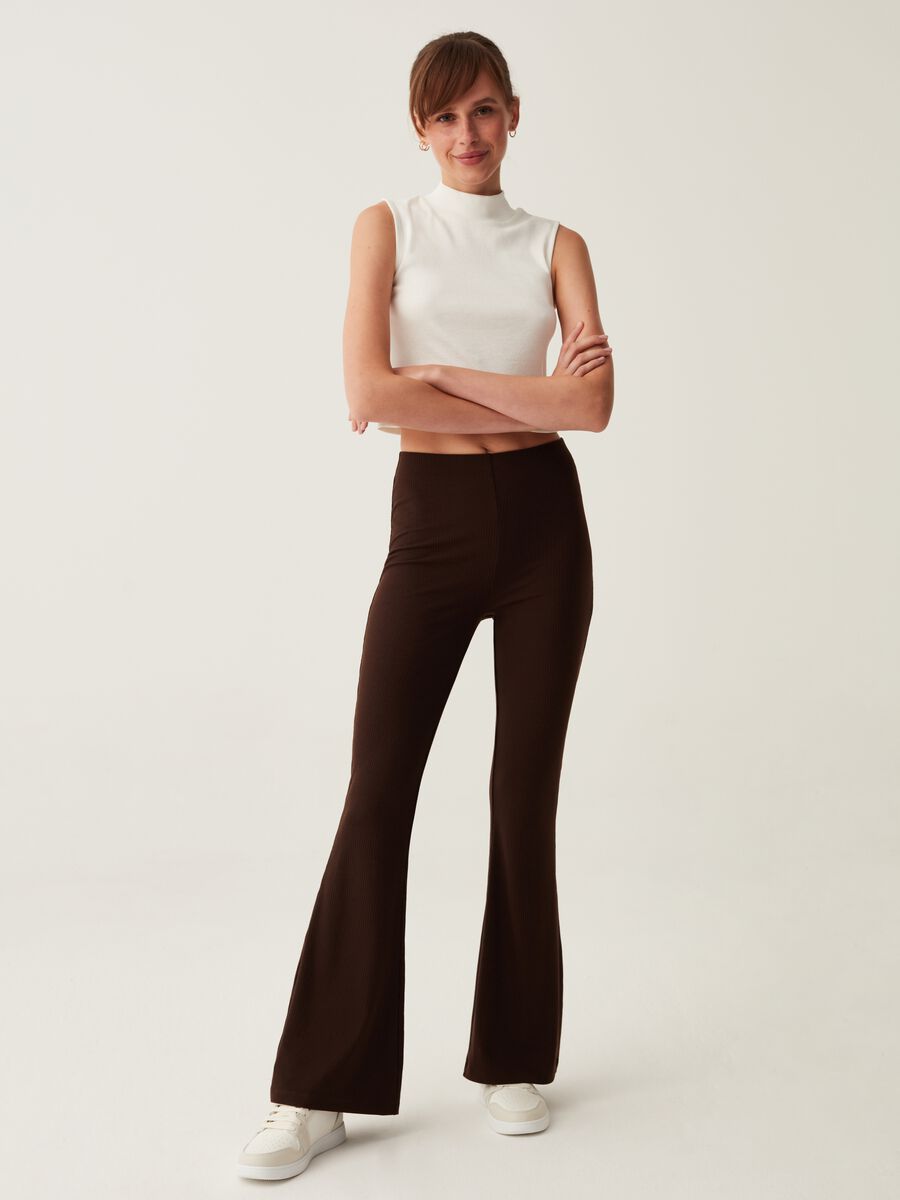 Flat-ribbed flare-fit trousers_0