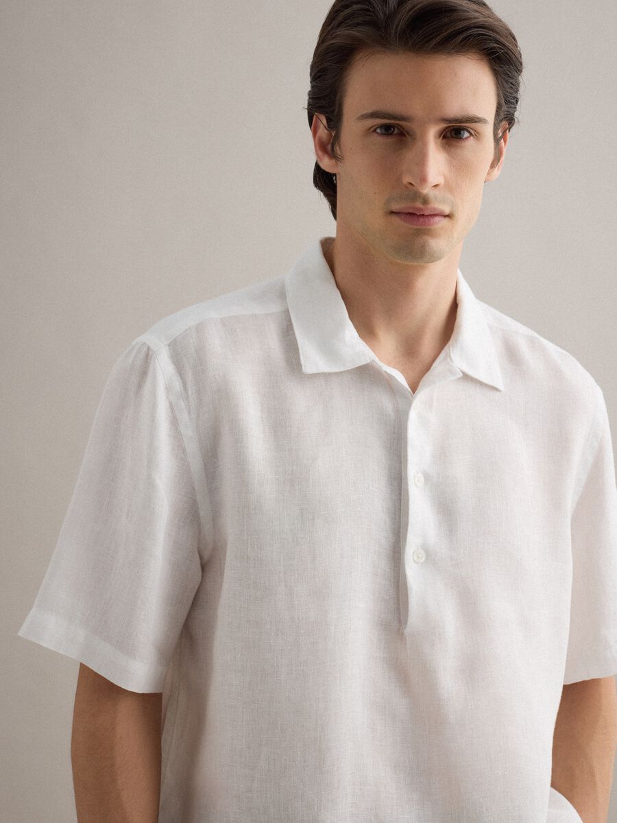 White pure linen regular fit shirt with bowling collar_0