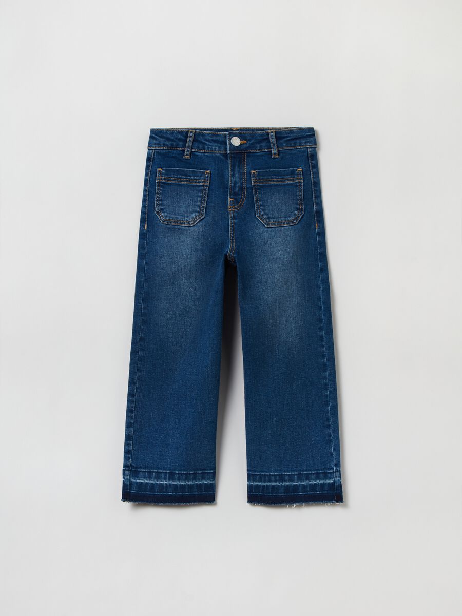 Straight-fit jeans with pockets_0