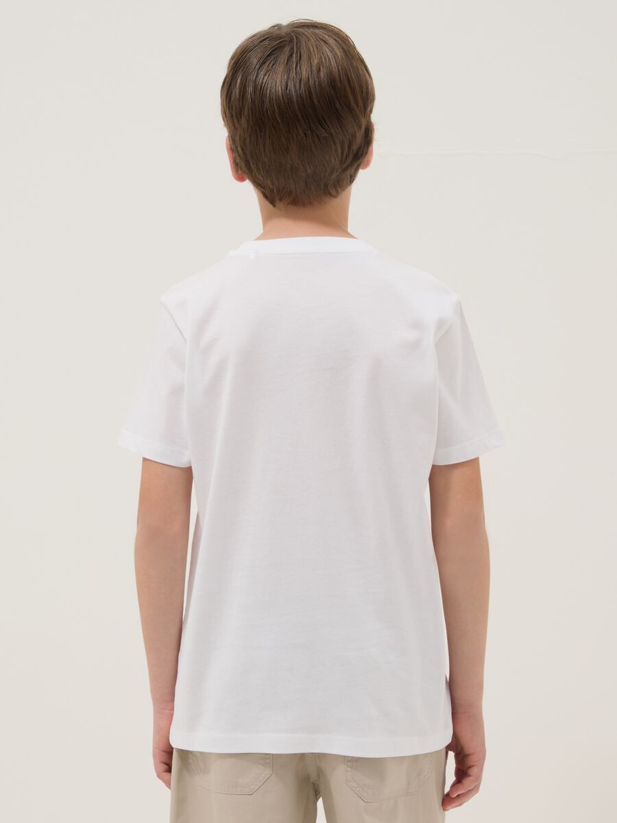 Camiseta blanca de algod&oacute;n org&aacute;nico de manga corta_1