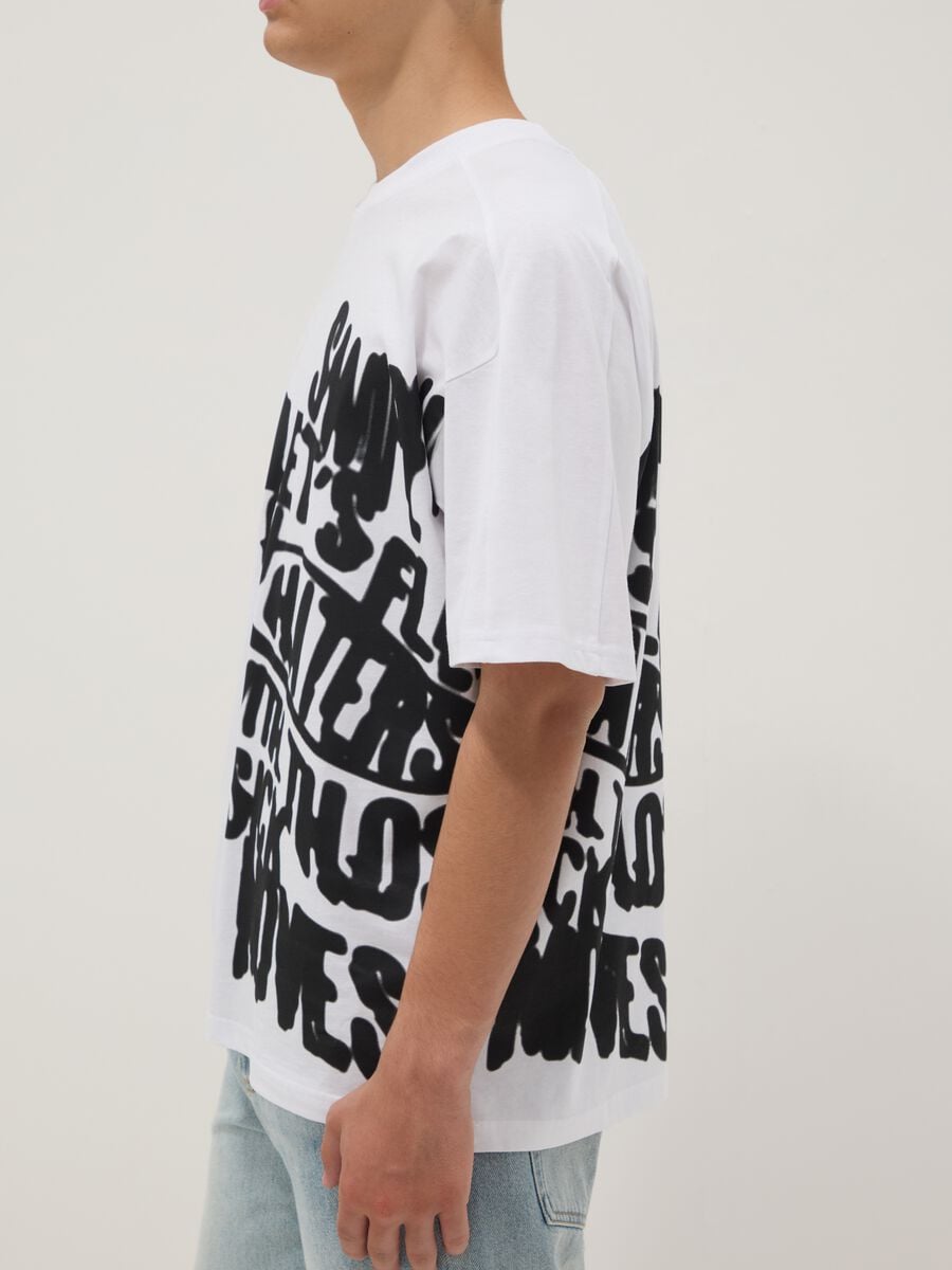 Boys&rsquo; white 100% cotton oversized T-shirt with print_2