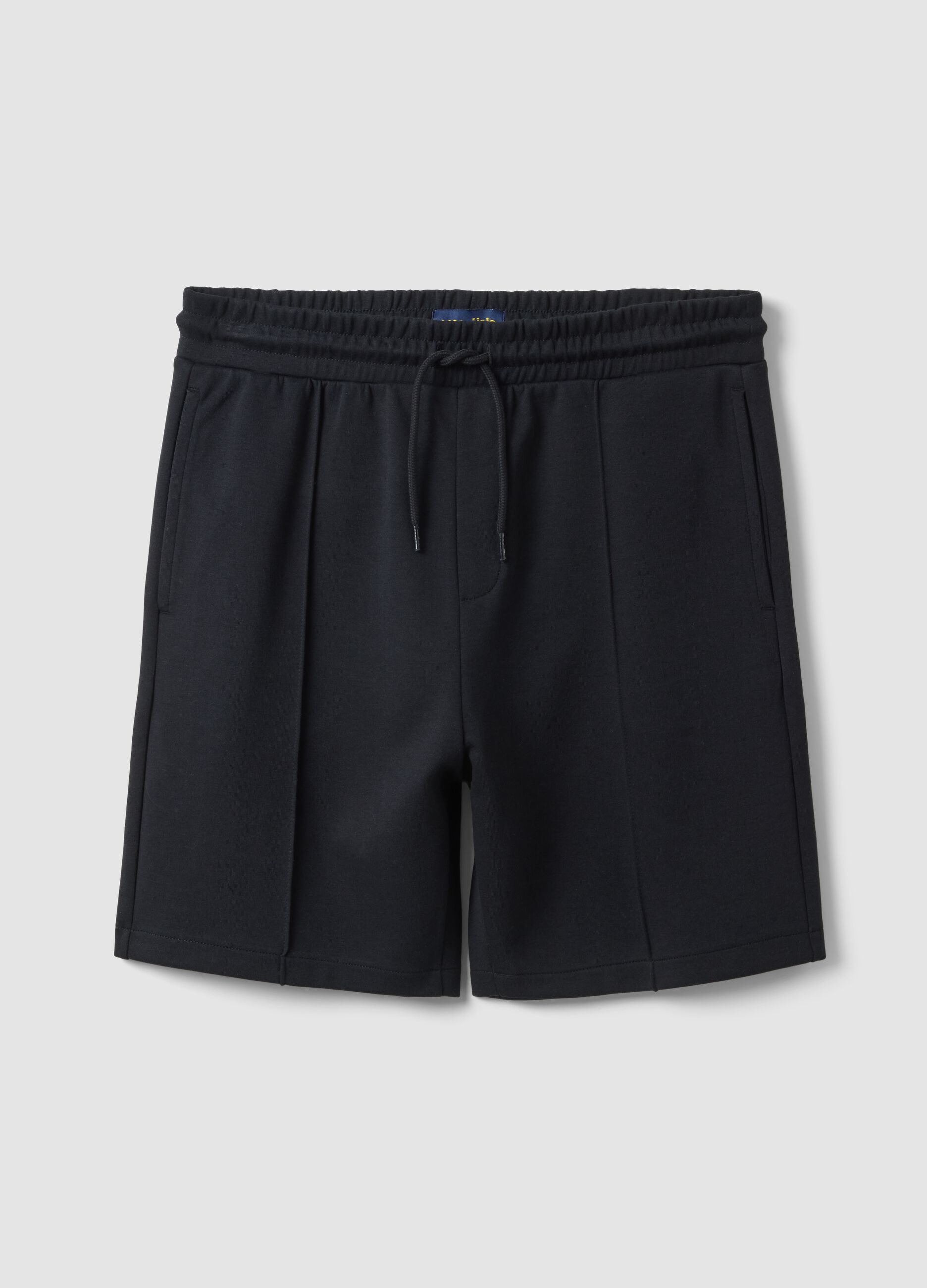 Schwarze Regular-Fit-Shorts aus Baumwollmix mit Kordelzug