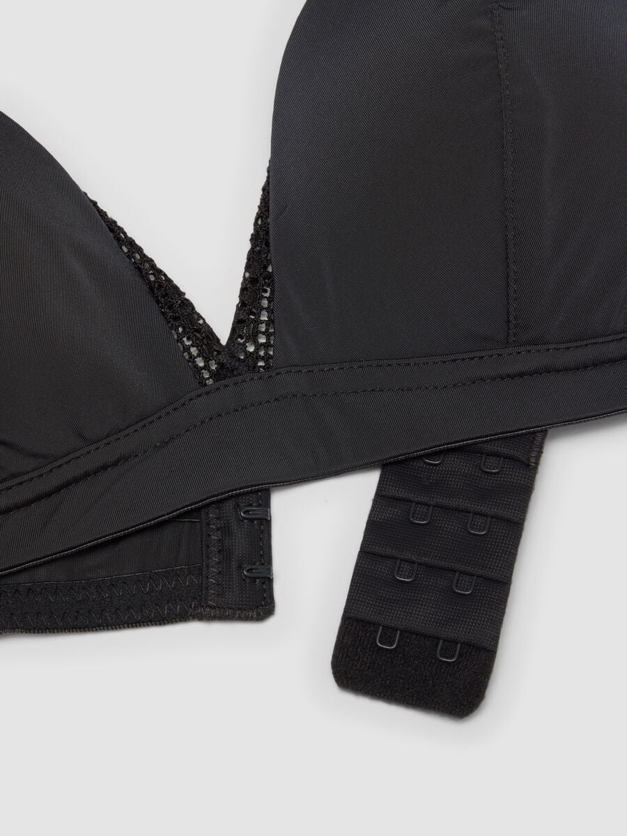 Black triangle bra in stretch fabric with removable padding_1