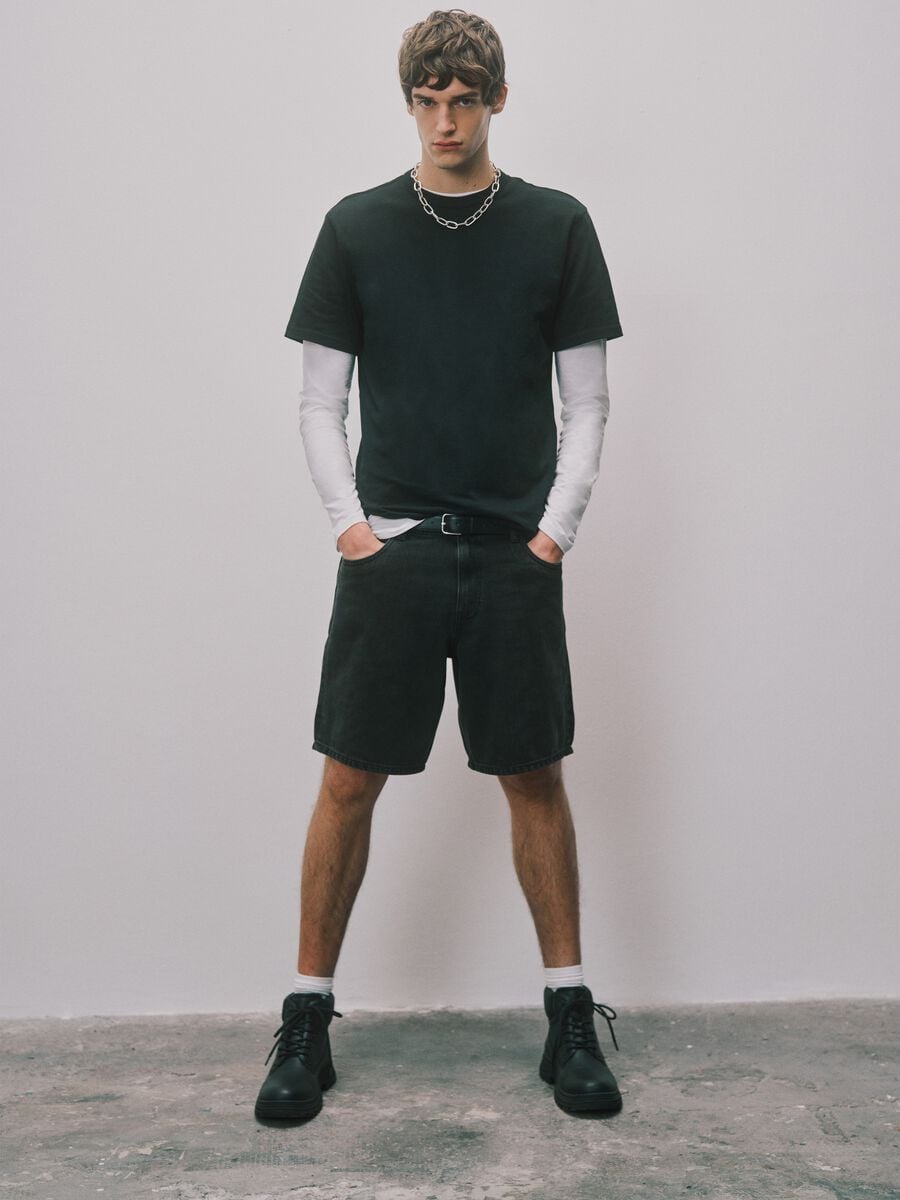 Bermudas de ganga pretas em mistura de algod&atilde;o, corte baggy_1