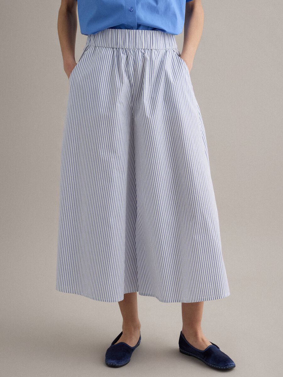Saia comprida &agrave;s riscas brancas e azuis em algod&atilde;o puro_1