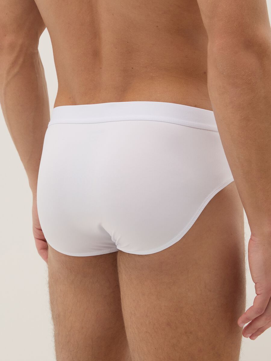 3-pack white stretch-fabric briefs_2