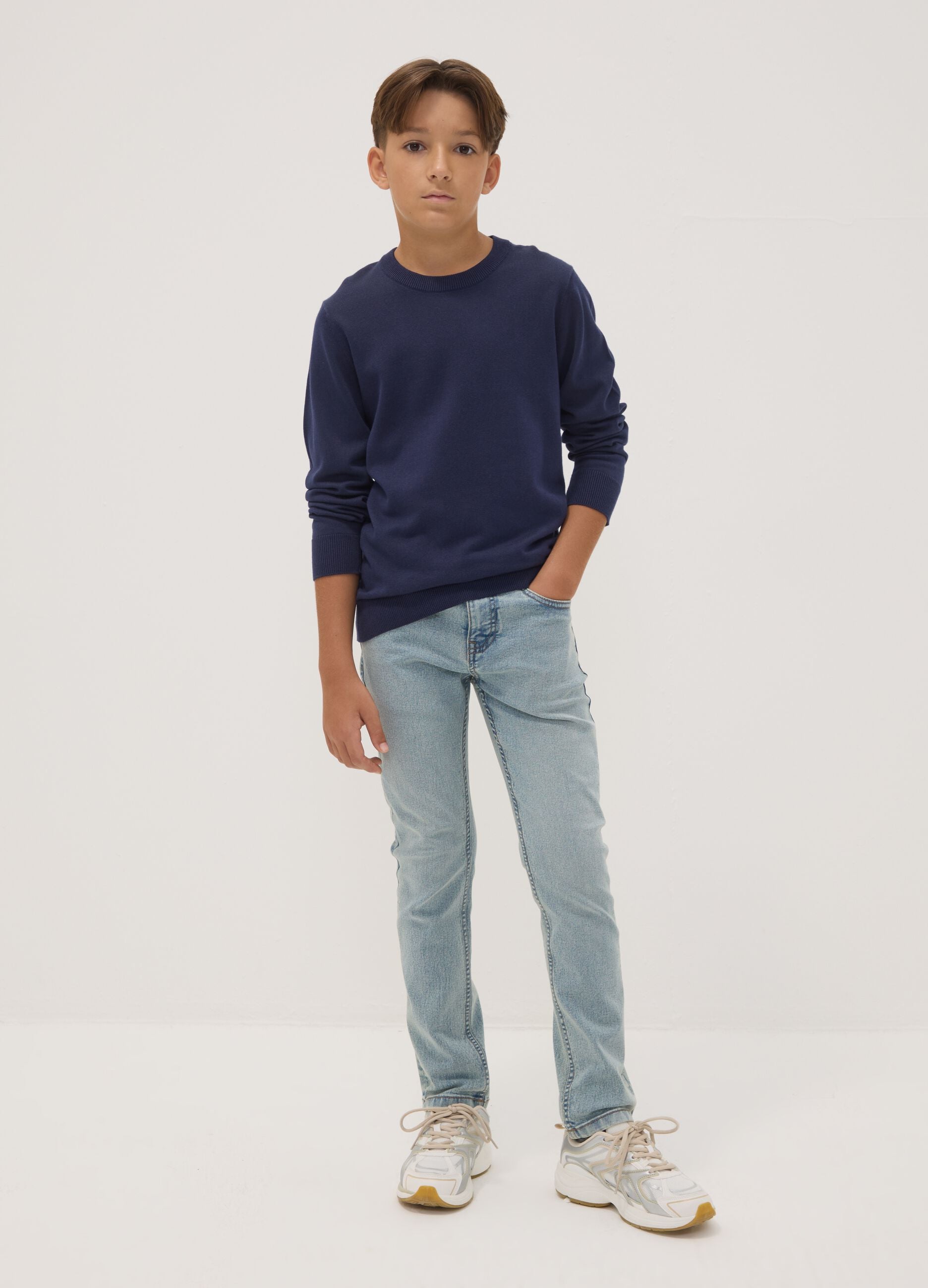 Hellblaue Regular-Fit Jeans aus Stretch-Baumwolle f&uuml;r Jungen