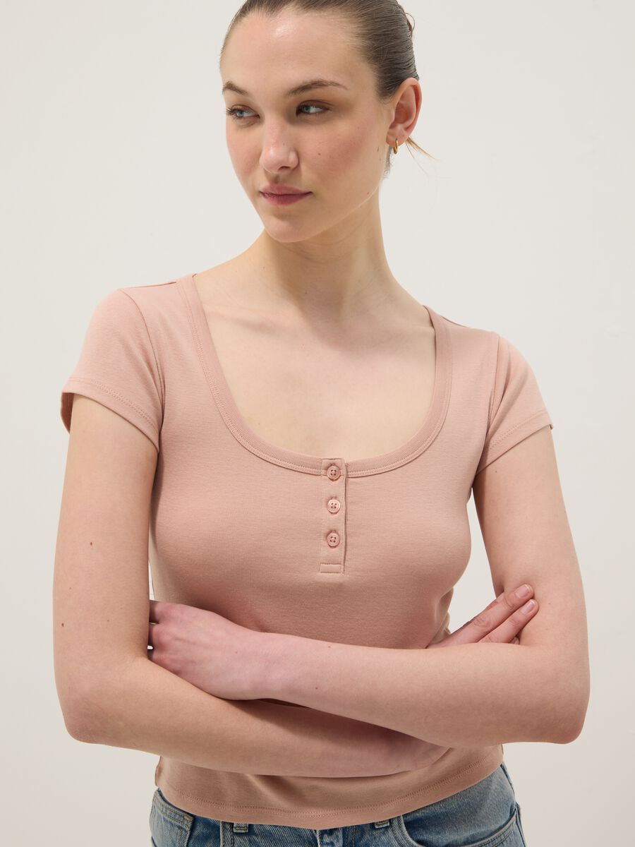 Pink pure cotton regular fit T-shirt with deep serafino neckline_1