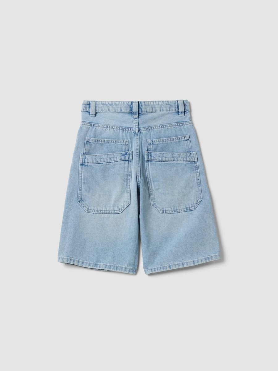 Light blue denim shorts in cotton-viscose blend_1