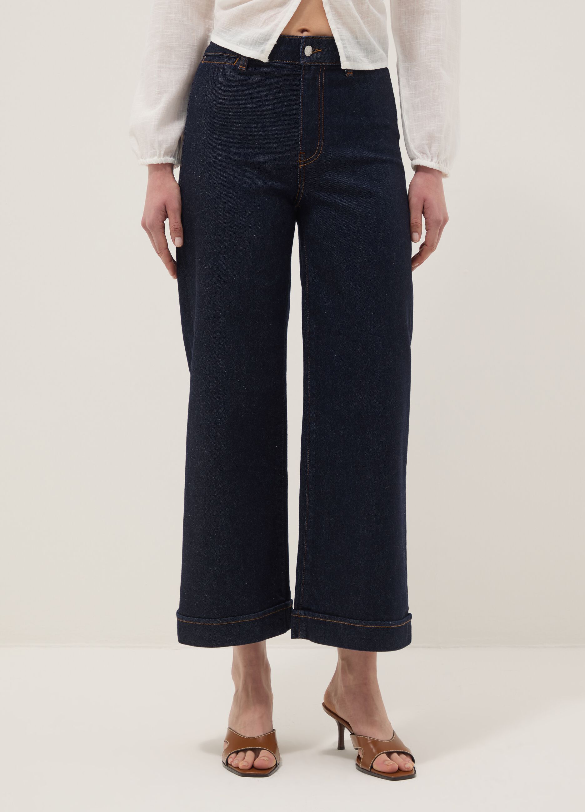Wide leg stretch denim jeans in blue cotton