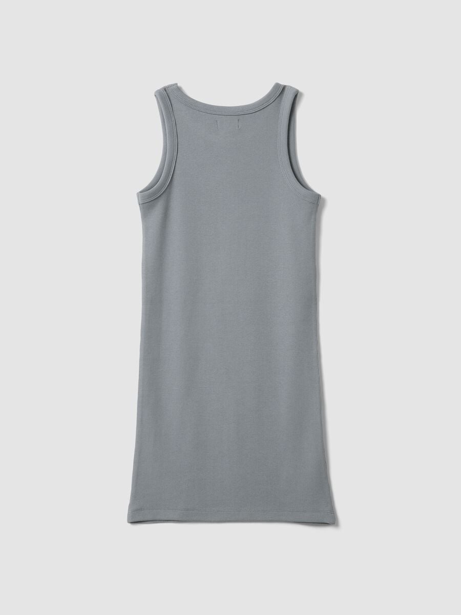 &Auml;rmelloses, figurbetontes M&auml;dchenkleid aus grauer Stretch-Baumwolle_1