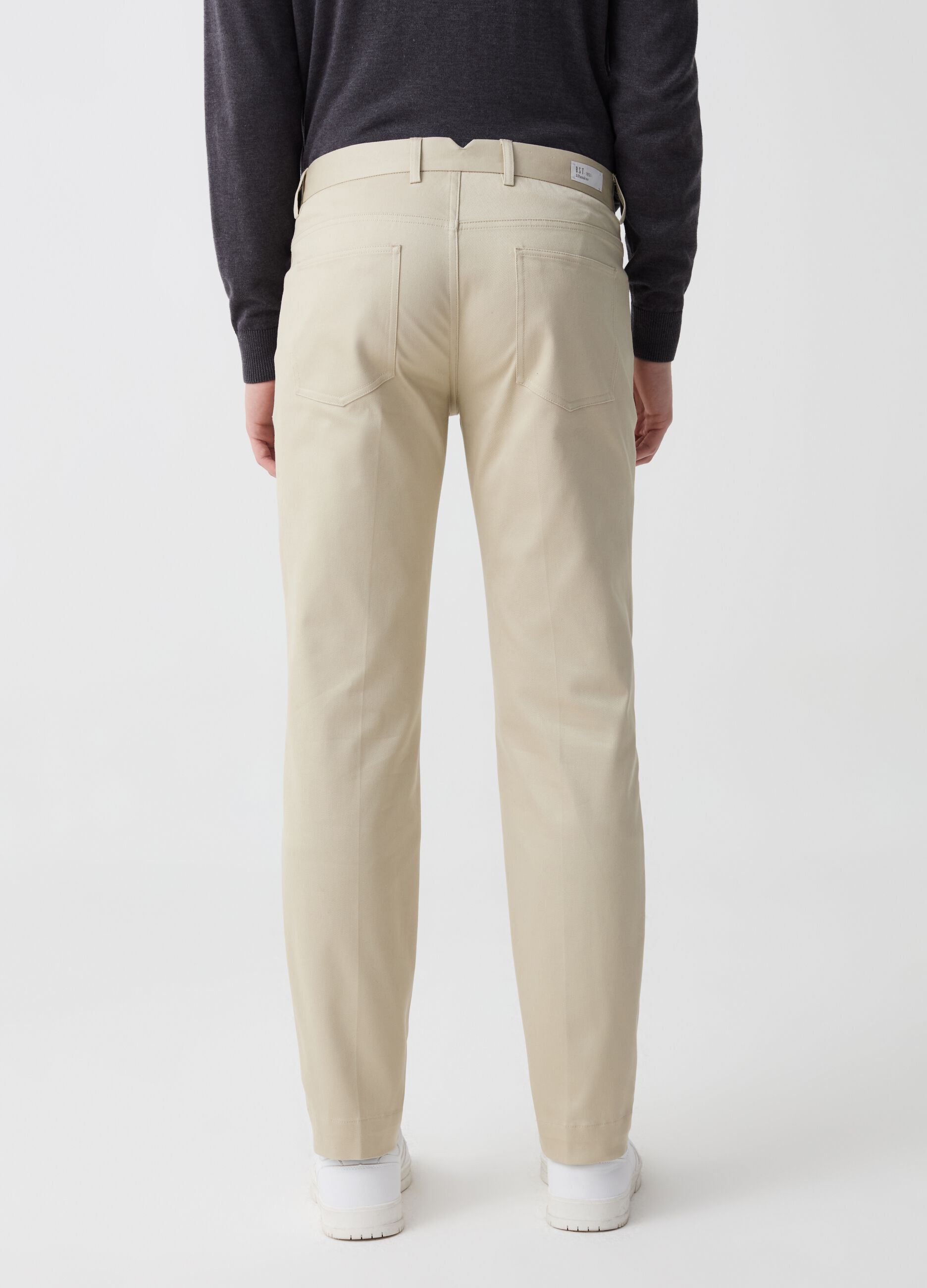 Pantalón regular fit cinco bolsillos B.ST 1957