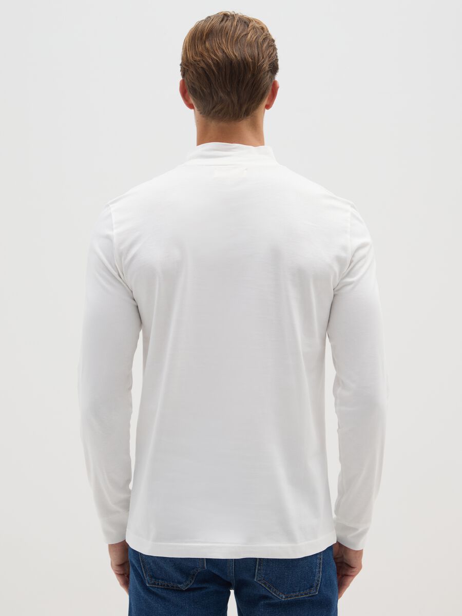 White Long-Sleeve Cotton T-Shirt_2
