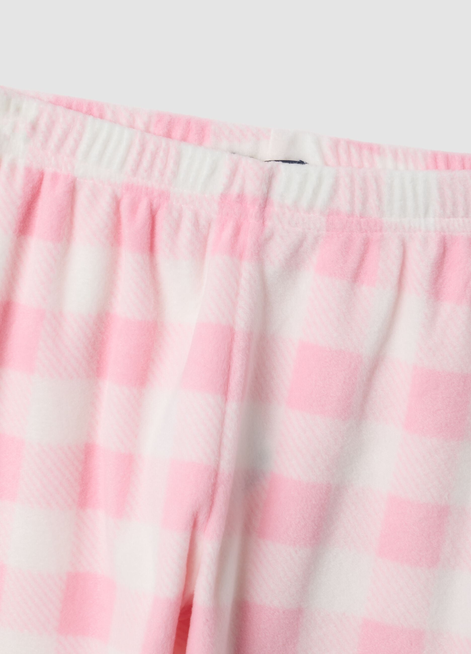 Pigiama rosa girocollo con stampa gatto e pantaloni a quadri