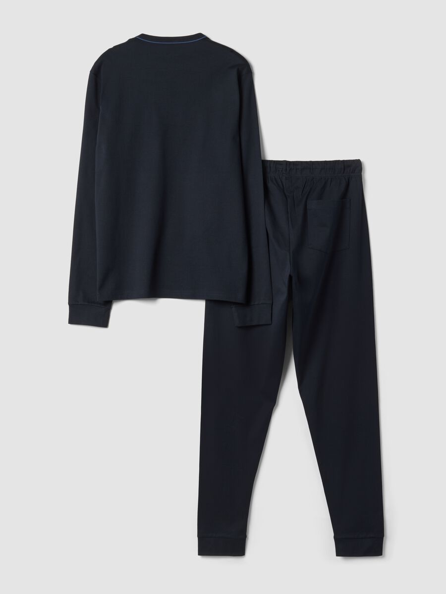 Blauer Pyjama aus reiner Bio-Baumwolle mit Rundhalsausschnitt_2