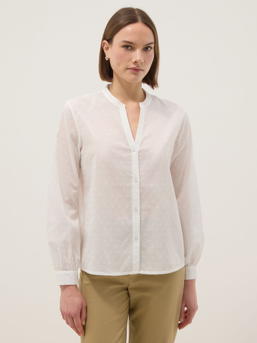 White pure cotton shirt regular fit deep V with polka dots_0