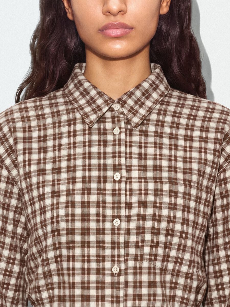 Camicia marrone a quadri in flanella di puro cotone_2