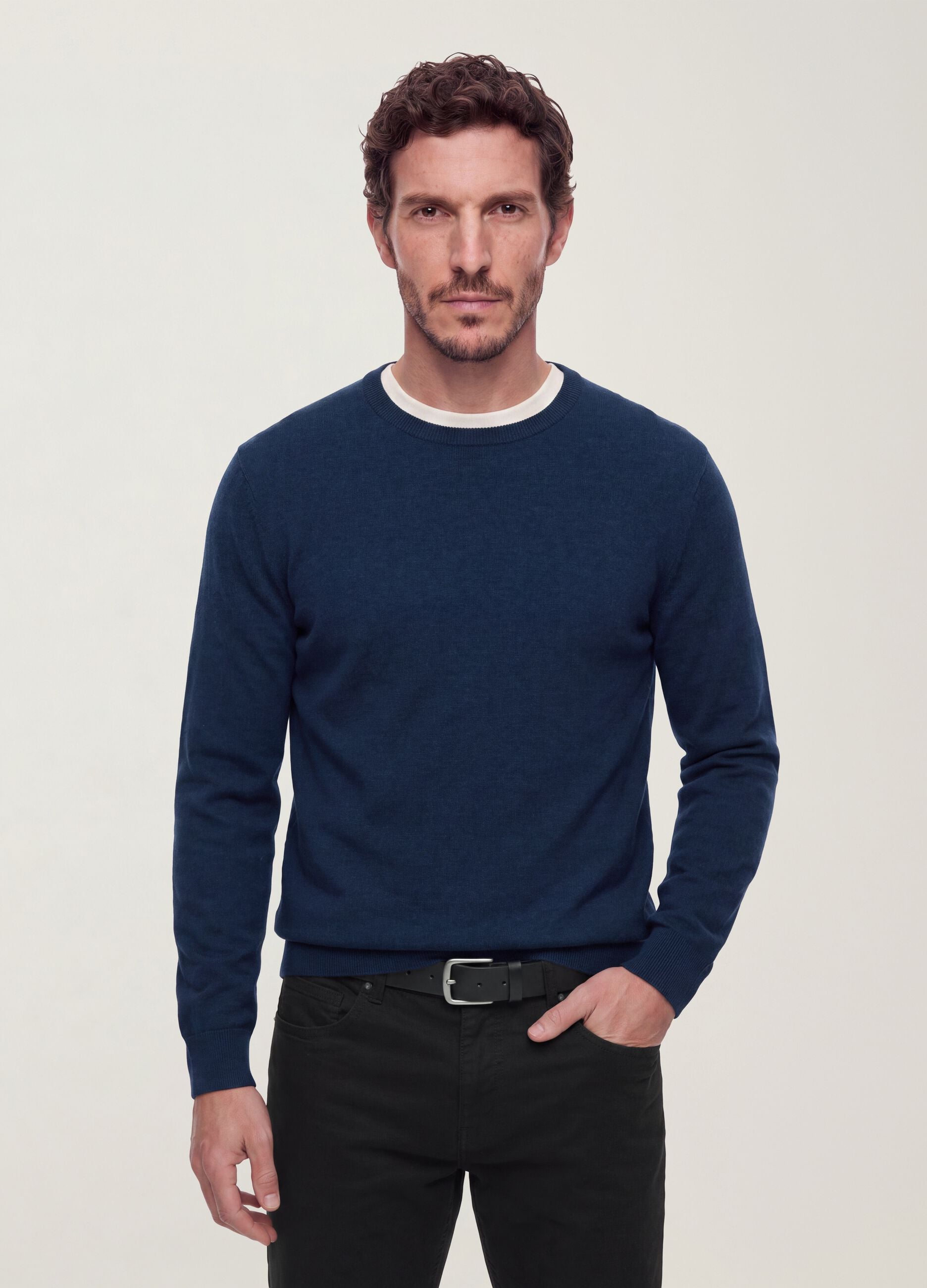 Blauer Rundhalspullover aus Viskosemix, Regular Fit