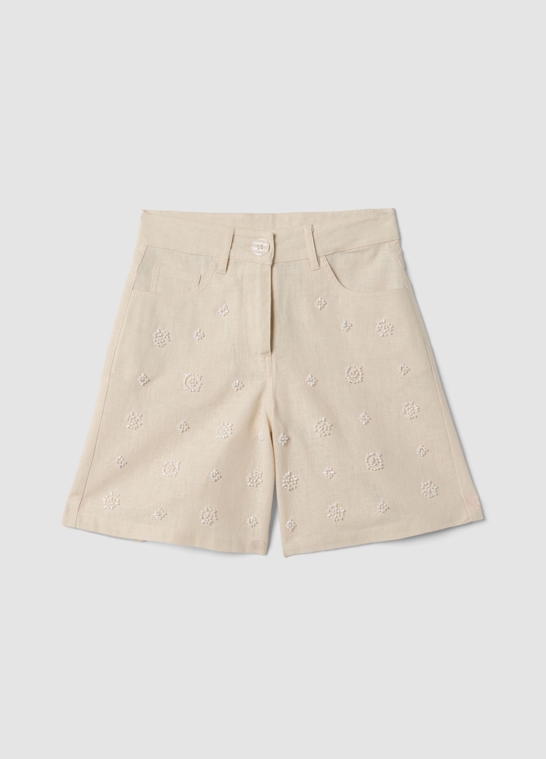 Beige cotton-linen blend shorts with embroidery