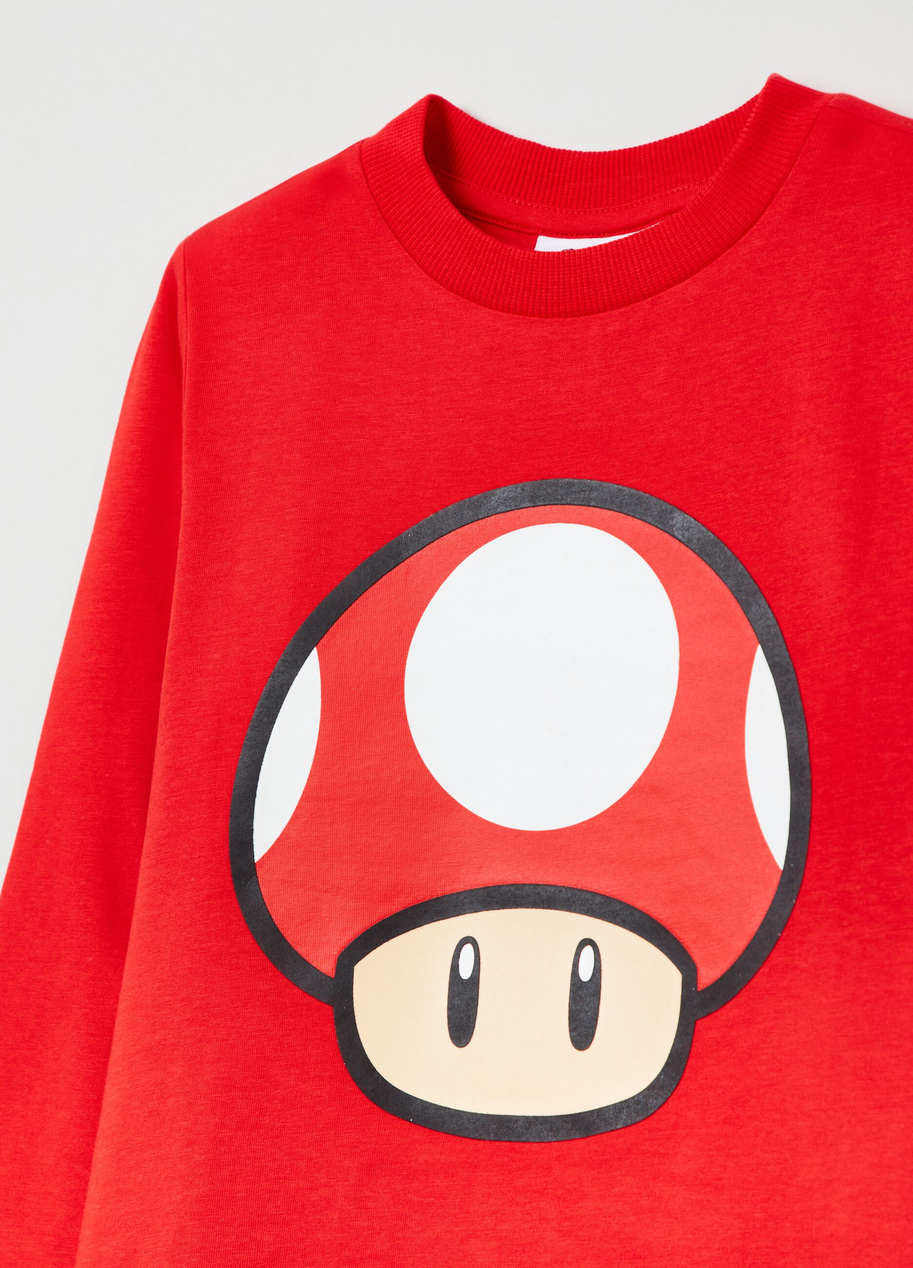 T-shirt with long sleeves and Super Mario print