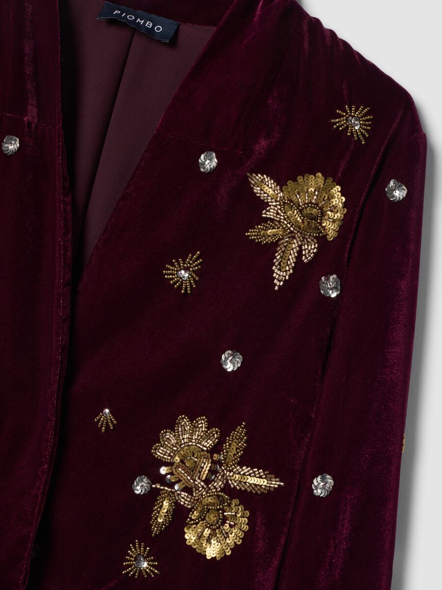 Red velvet regular-fit blazer with floral embroidery_1