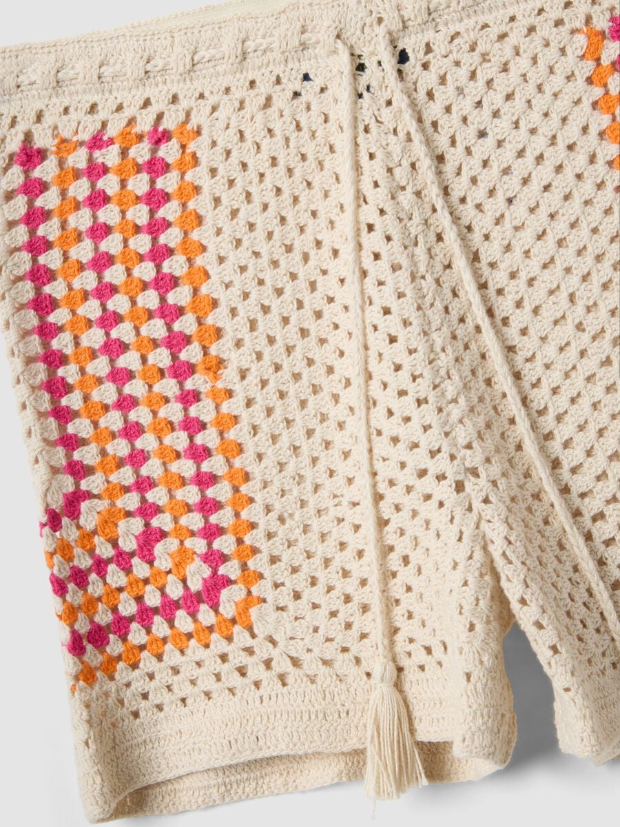 Beige pure cotton crochet shorts_5