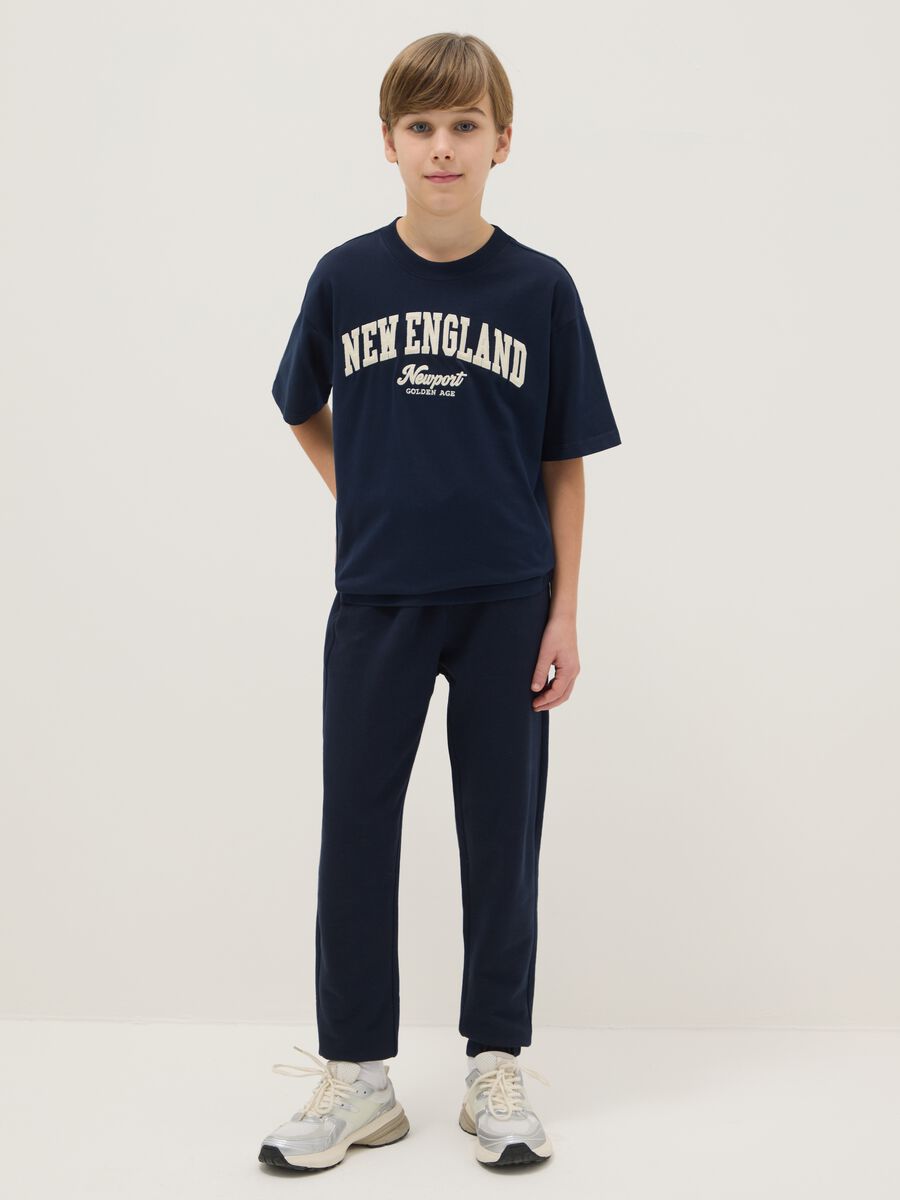 &Mu;&pi;&lambda;&epsilon; &beta;&alpha;&mu;&beta;&alpha;&kappa;&epsilon;&rho;ό jogger &pi;&alpha;&nu;&tau;&epsilon;&lambda;ό&nu;&iota; &gamma;&iota;&alpha; &alpha;&gamma;ό&rho;&iota;&alpha;, &kappa;&alpha;&nu;&omicron;&nu;&iota;&kappa;ή &epsilon;&phi;&alpha;&rho;&mu;&omicron;&gamma;ή_0