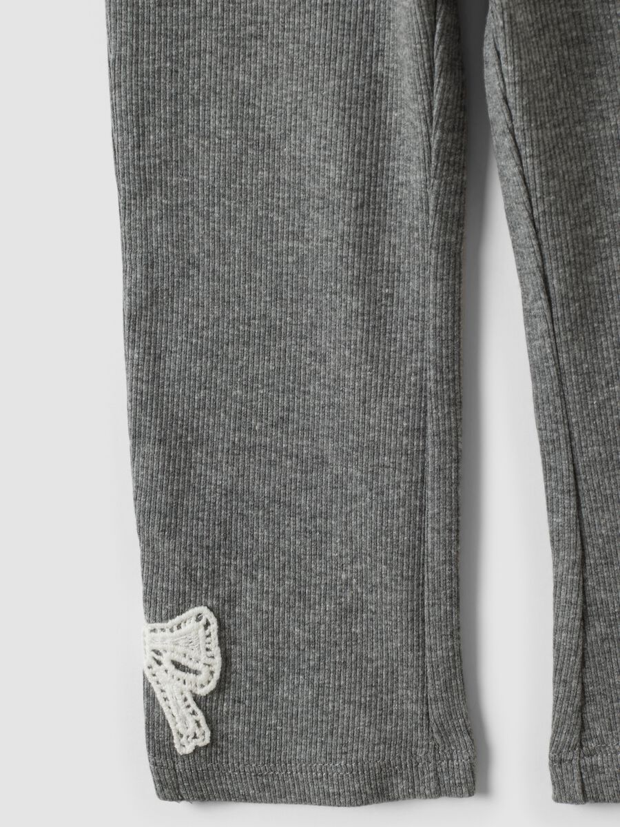 Grey and white stretch cotton and viscose set for baby girl_2